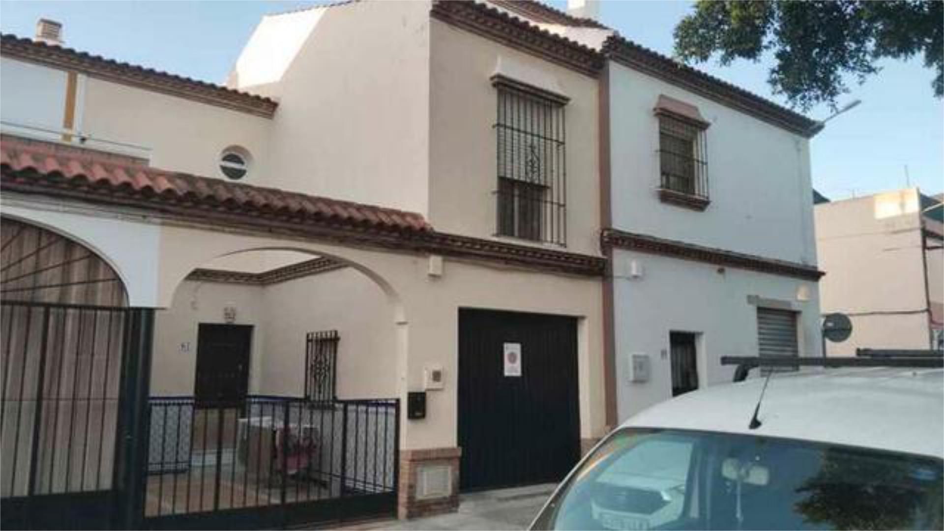 Casa adosada de lloguer a Mairena del Alcor