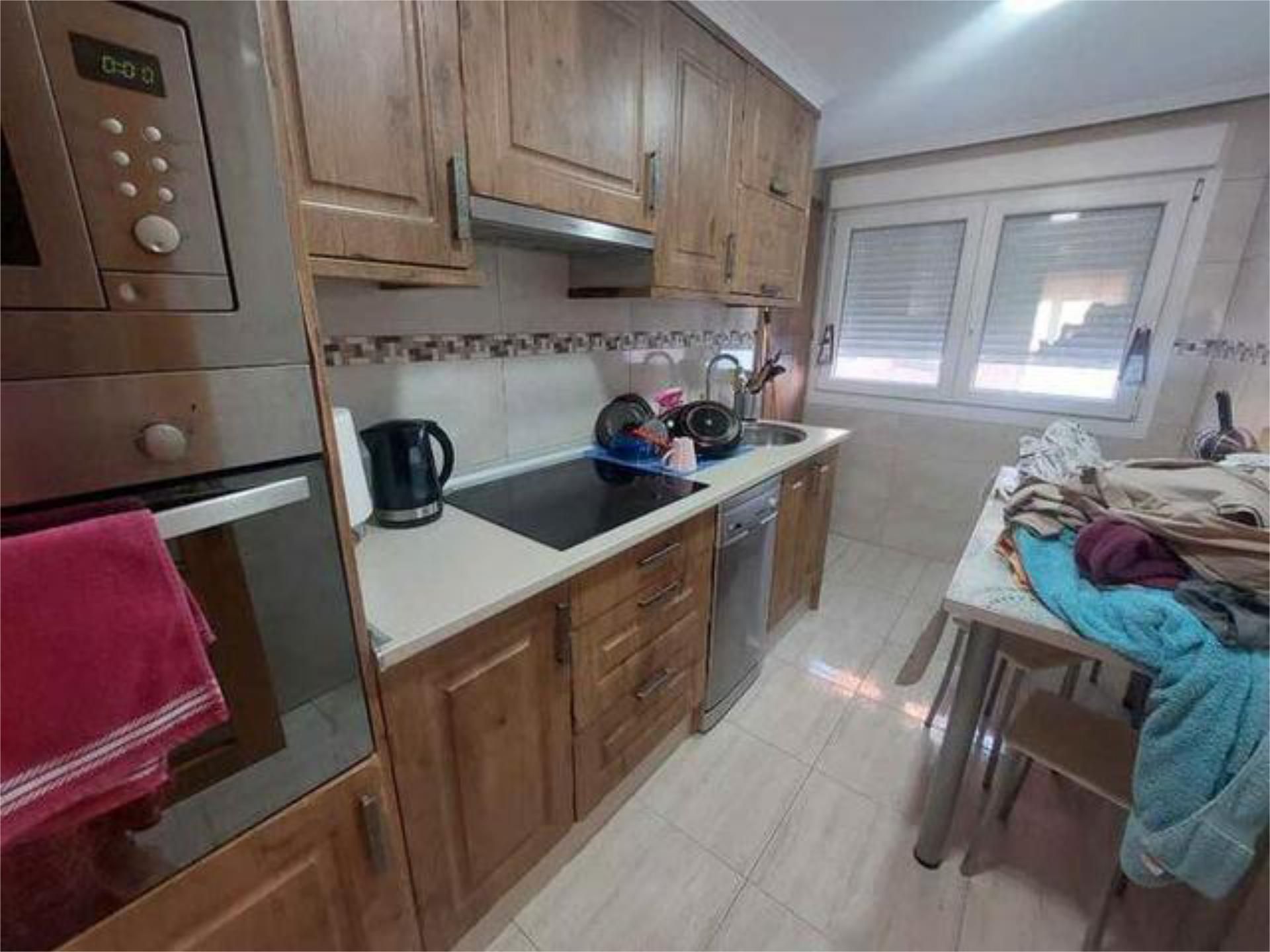 Kitchen of Flat to rent in Oviedo 