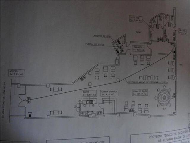 Local comercial en Alquiler en Barrio de Delicias