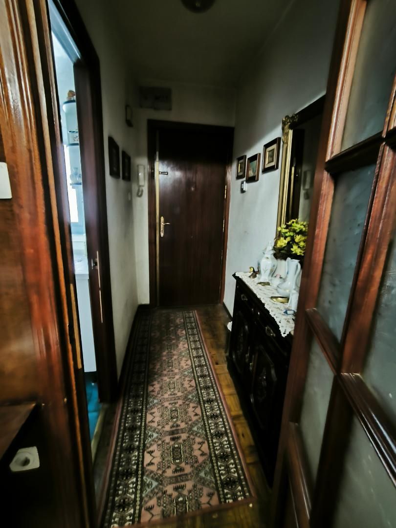 Piso en venta en  Madrid Capital con Calefacción, Parquet y Terraza