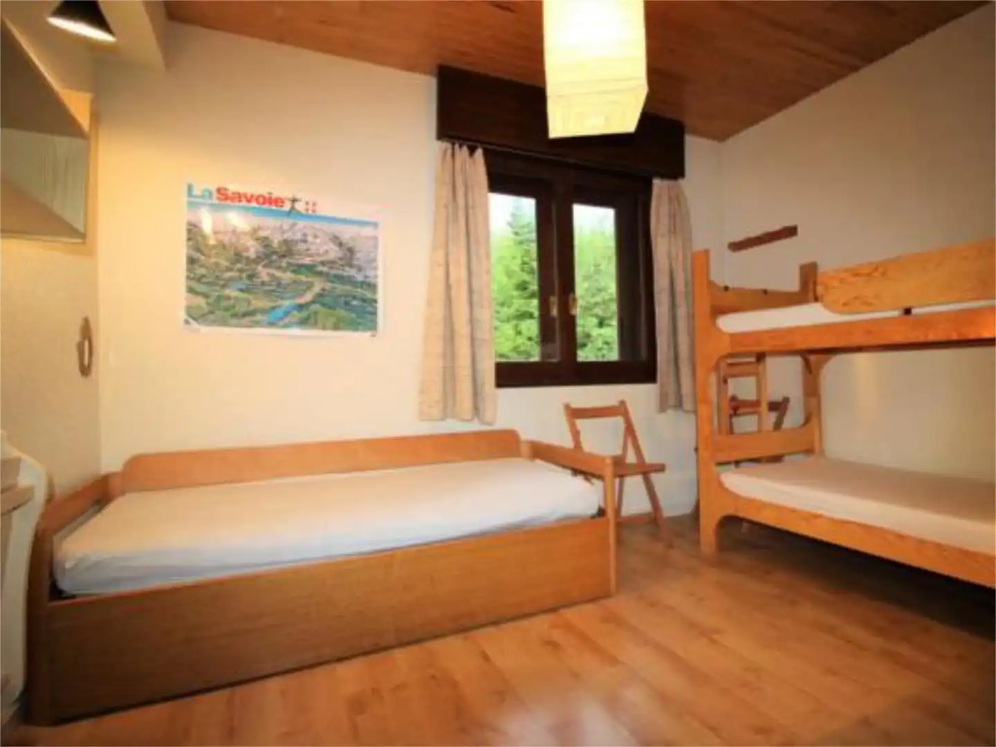Wohnung zur Miete in Calle Bcandanchu, 16, Aisa Schlafzimmer von Wohnung zur Miete in Aisa mit Heizung, Privatgarten und Abstellraum