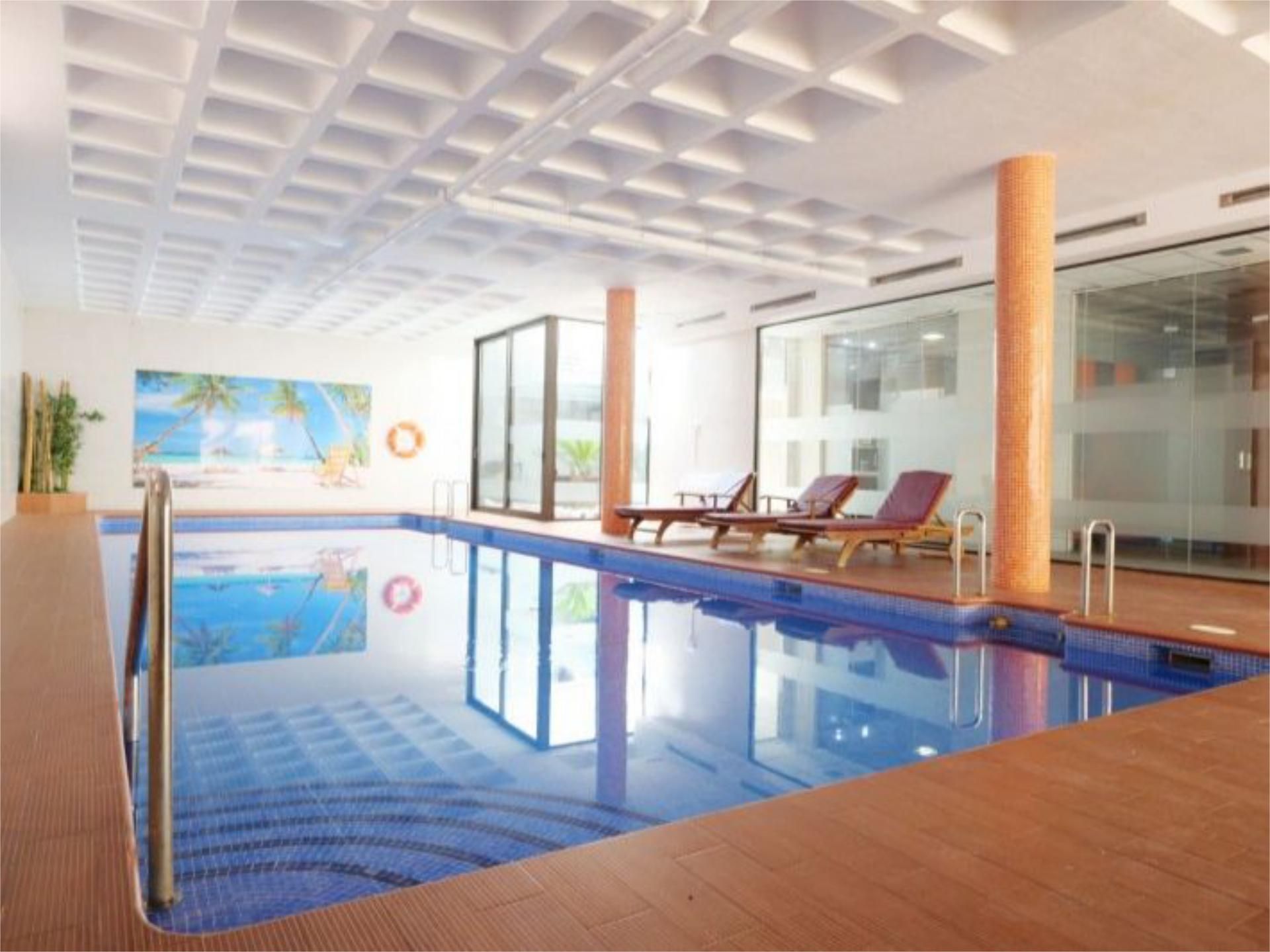 Swimming pool of Flat for sale in Guardamar del Segura  with Air Conditioner, Heating and Private garden