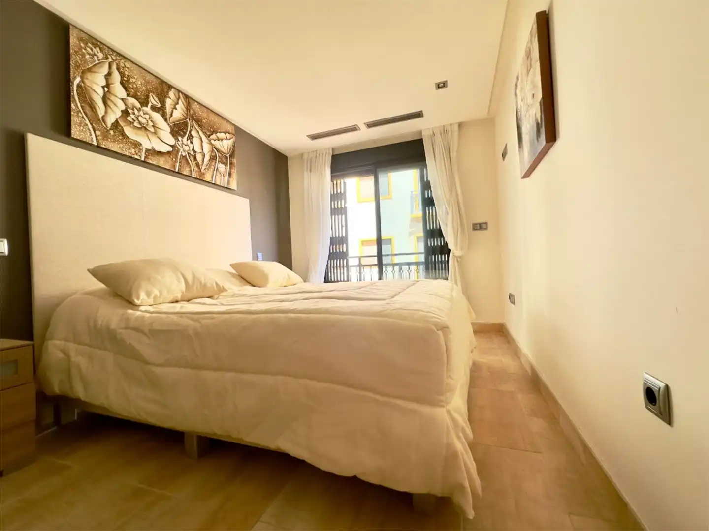 Habitación de Piso en venta en Guardamar del Segura con Aire acondicionado, Calefacción y Jardín privado