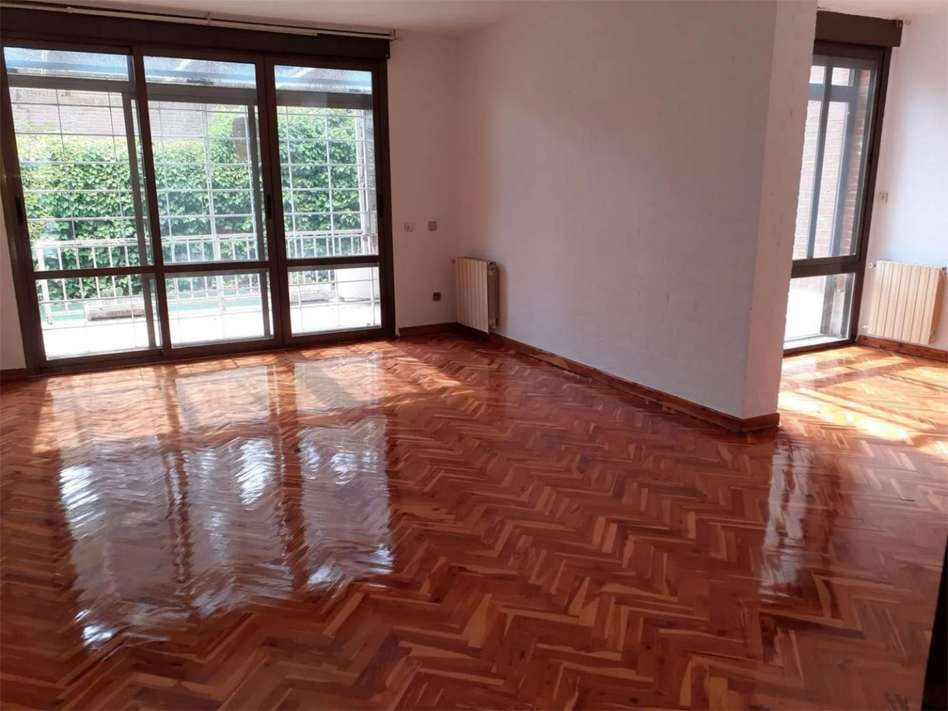 Casa adosada de lloguer en Pozuelo de Alarcón amb Aire condicionat, Calefacció i Jardí privat