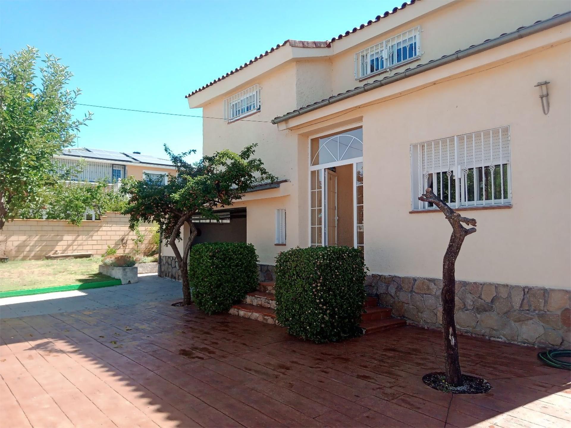 Exterior view of House or chalet for sale in Soto del Real  with Swimming Pool