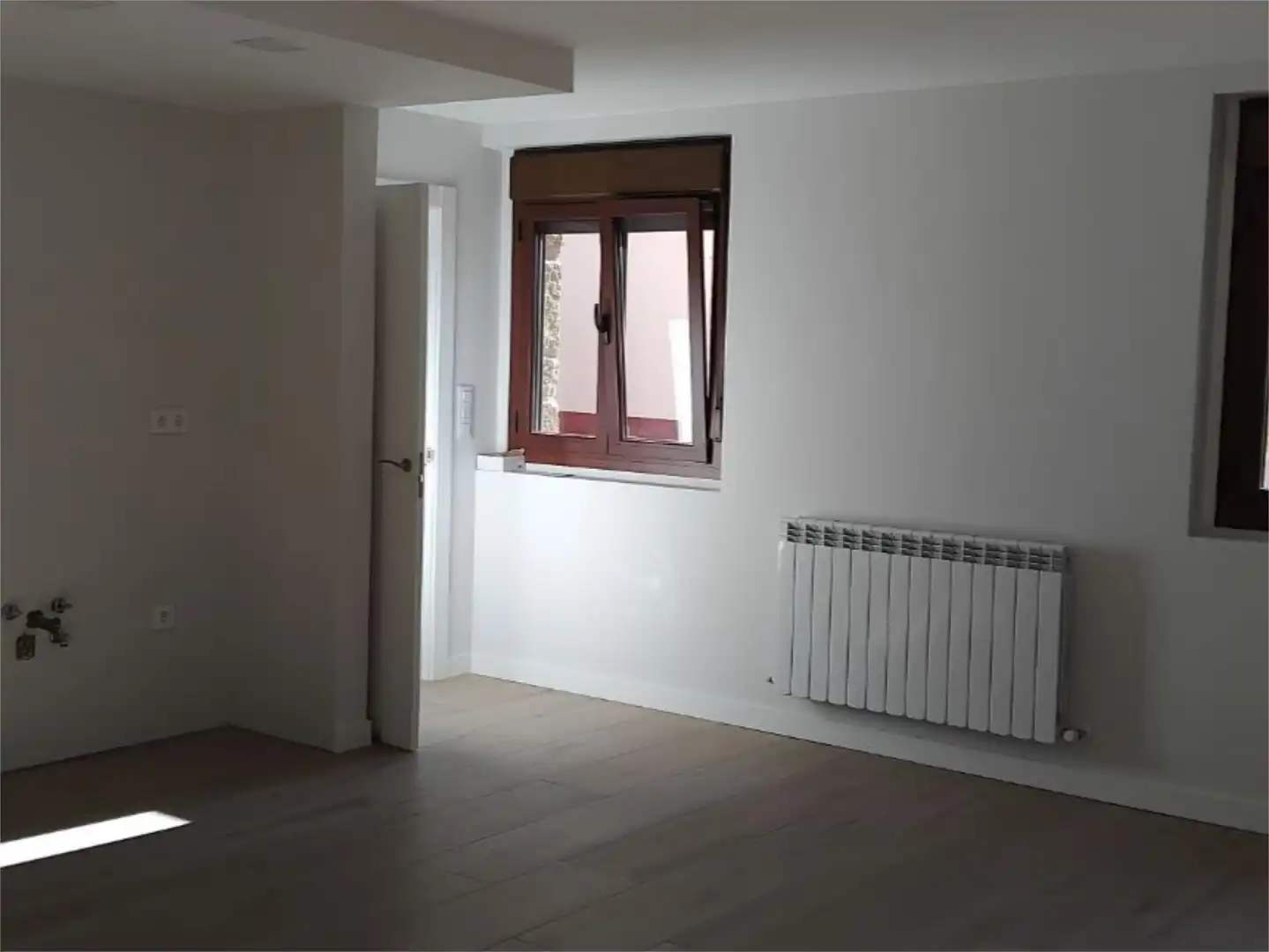 Piso en venta en Calle Castro, 4, Pitillas Habitación de Piso en venta en Pitillas con Calefacción, Trastero y Balcón