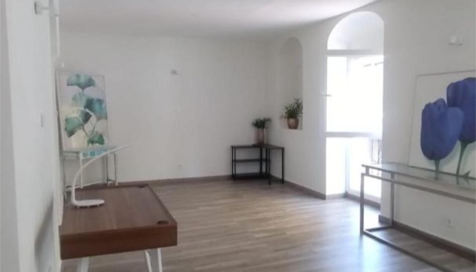 Flat to rent in Calle Emilio Castelar, 11, Casco Antiguo, Cádiz - image 1 Photo 1 of Flat to rent in Calle Emilio Castelar, 11, Casco Antiguo, Cádiz