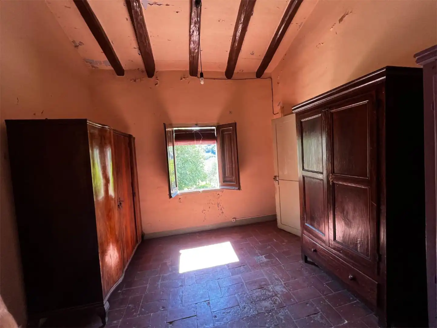 Finca rústica en venta en Barri Cos-nucli, 10, Montagut i Oix Finca rústica en venta en Montagut i Oix con Terraza y Balcón
