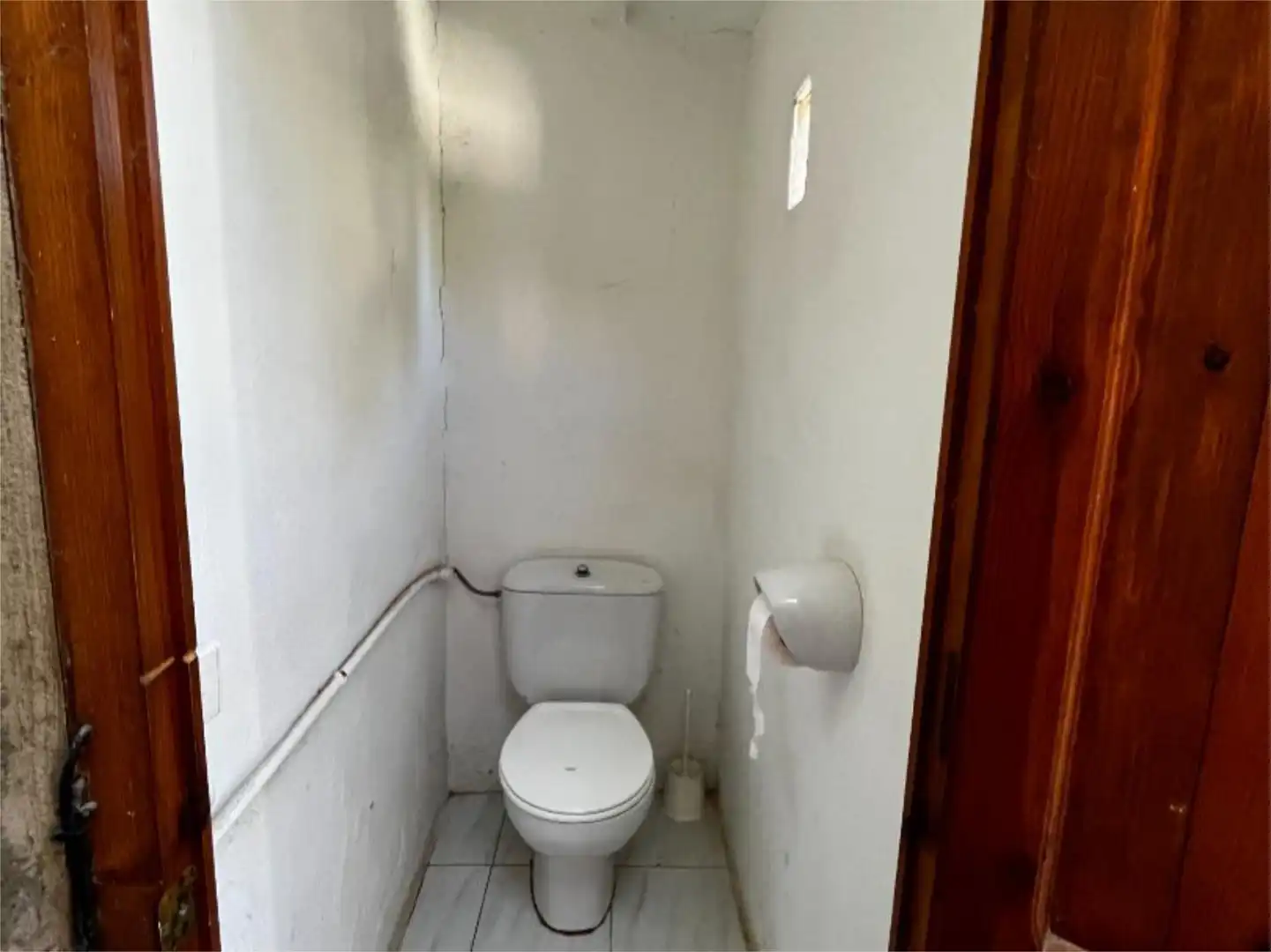 Finca rústica en venta en Barri Cos-nucli, 10, Montagut i Oix Baño de Finca rústica en venta en Montagut i Oix con Terraza y Balcón
