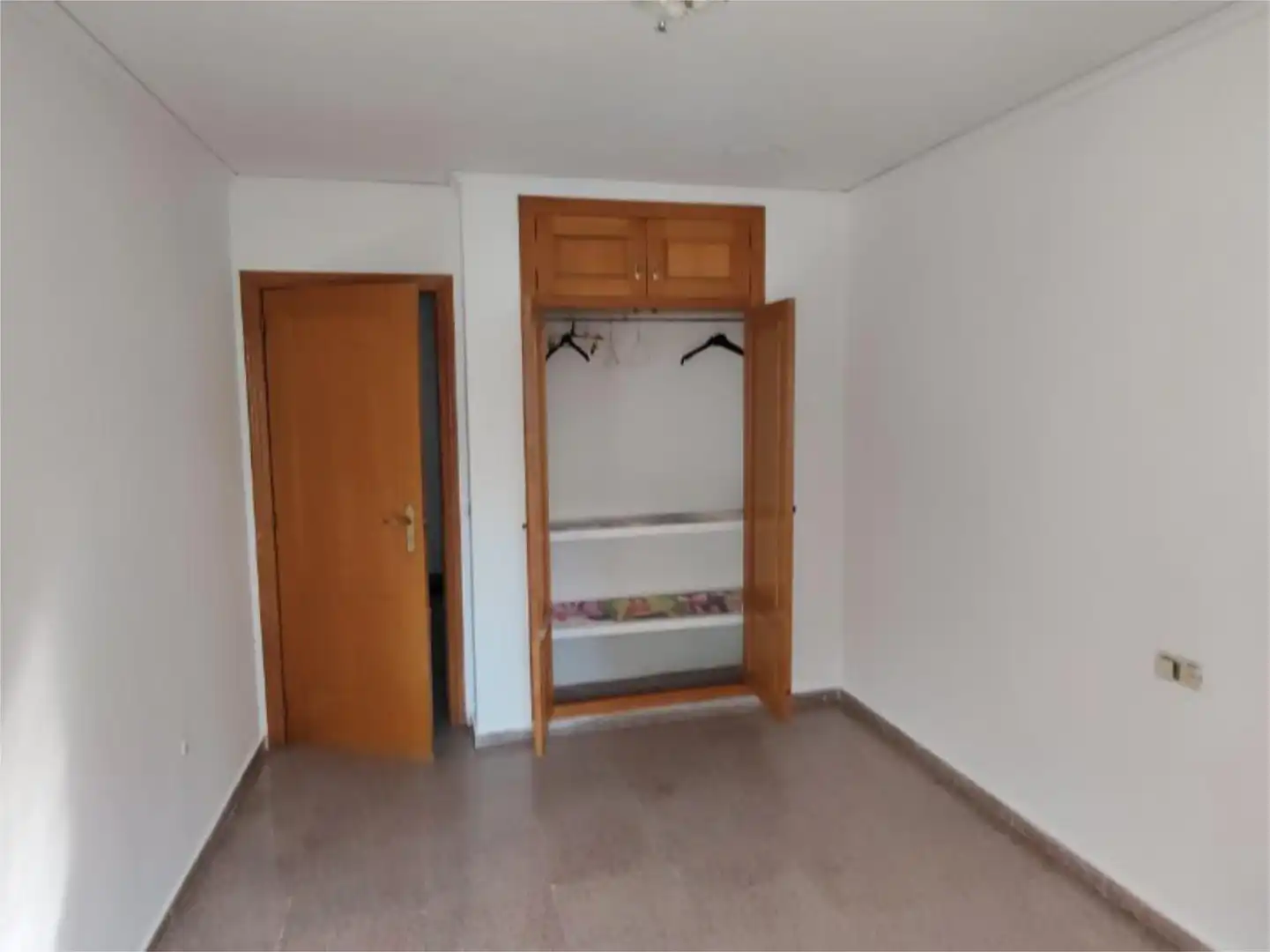 Wohnung zum Verkauf in Avinguda de la República Argentina, 89, Plaza Elíptica - República Argentina Schlafzimmer von Wohnung zum Verkauf in Gandia mit Terrasse, Abstellraum und Möbliert