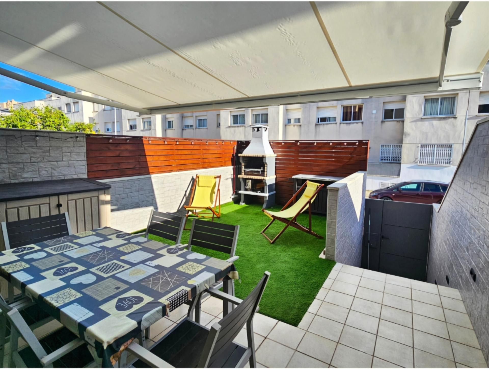 Single-family semi-detached for sale in Avinguda Jaume I, Les Salines - Pla de Sant Pere
