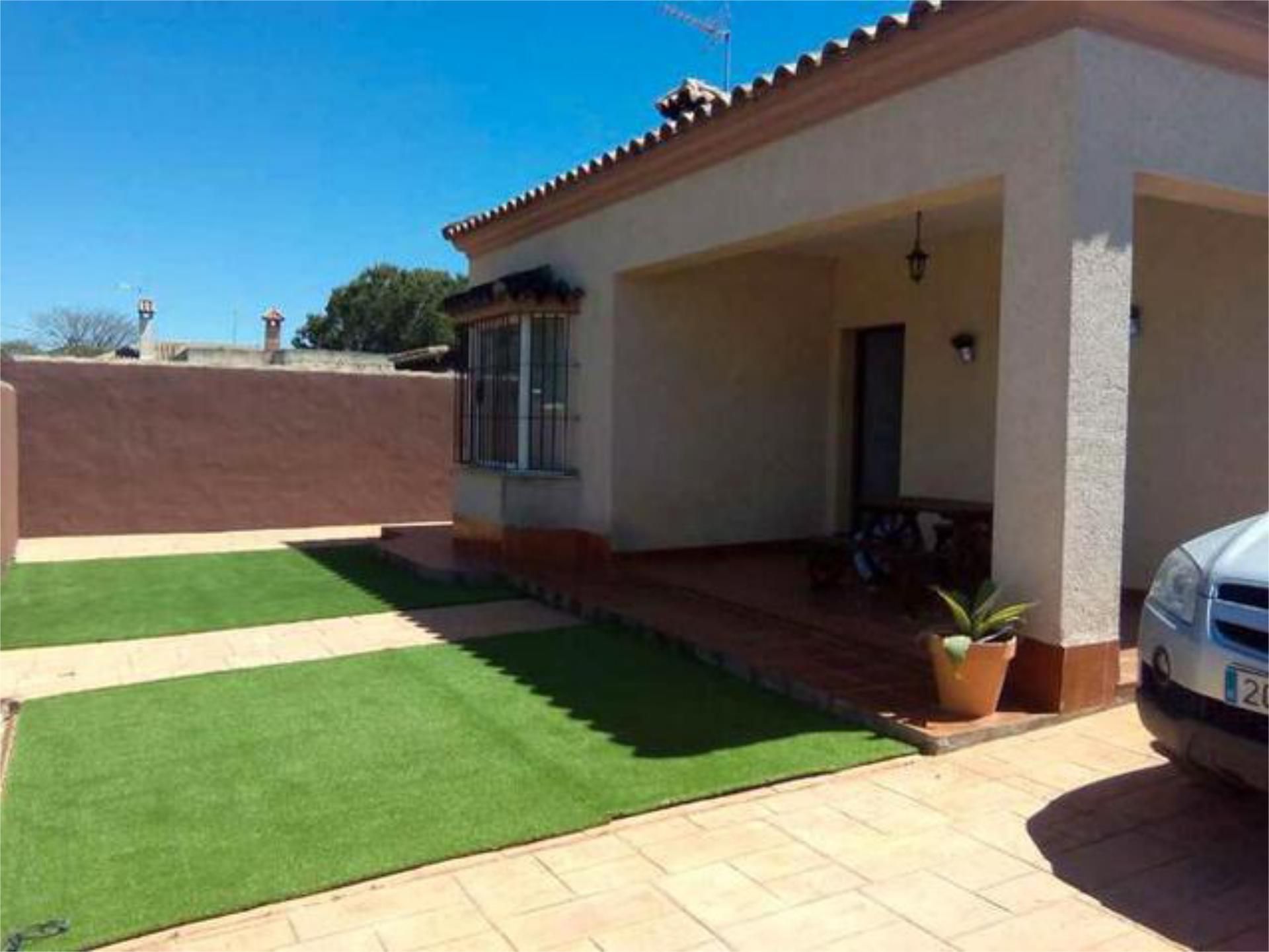 Garden of Single-family semi-detached to rent in Chiclana de la Frontera  with Heating, Terrace and Swimming Pool