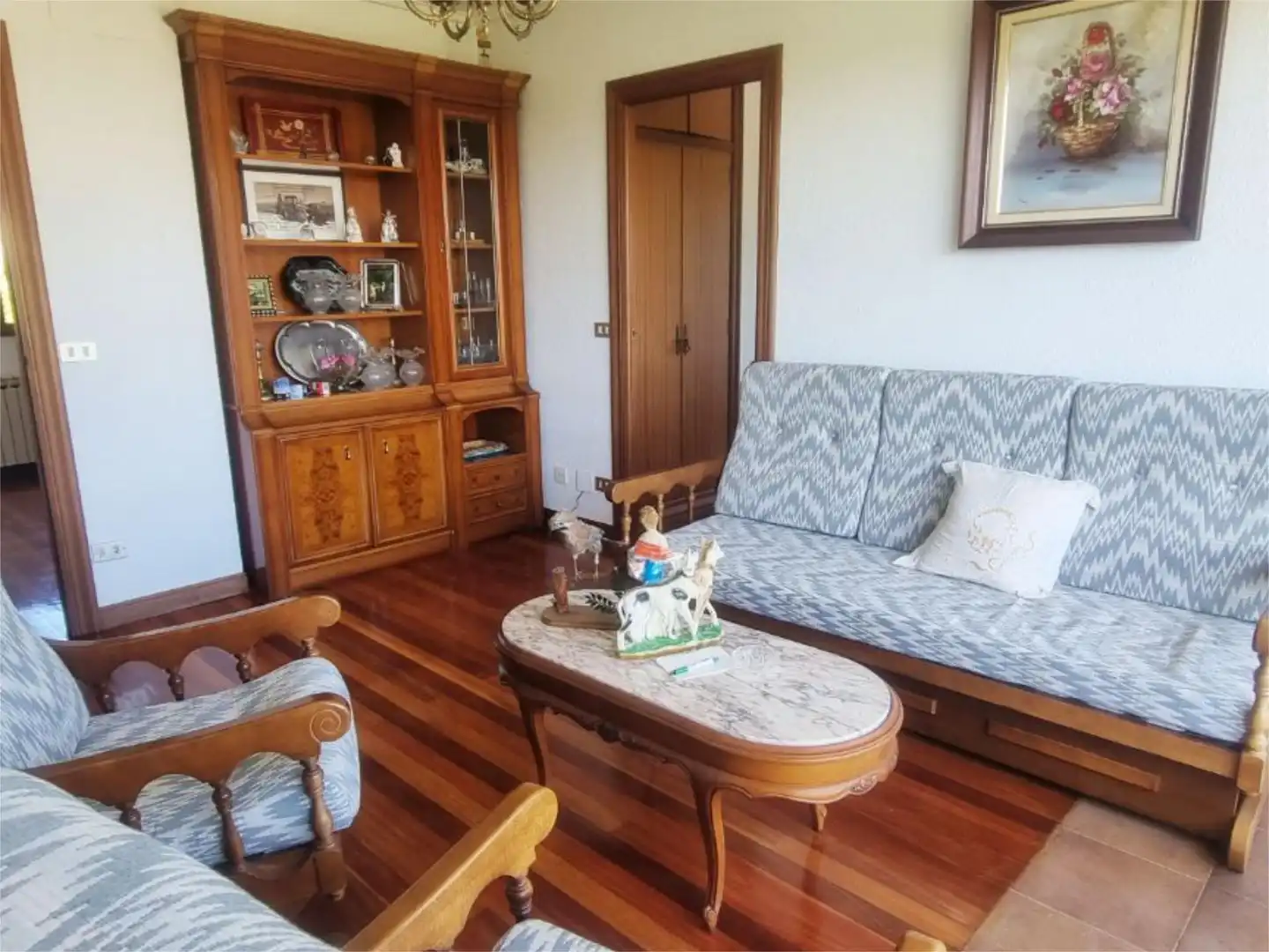 Wohnung zum Verkauf in Poblado Villanueva la Blanca, 22, Villarcayo de Merindad de Castilla la Vieja Wohnzimmer von Wohnung zum Verkauf in Villarcayo de Merindad de Castilla la Vieja mit Heizung, Privatgarten und Parkett