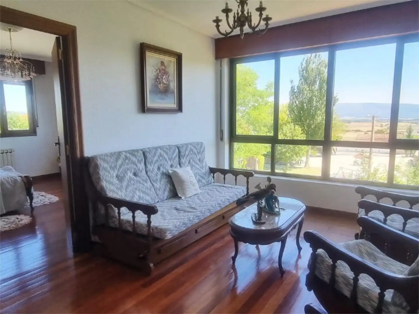 Wohnung zum Verkauf in Poblado Villanueva la Blanca, 22, Villarcayo de Merindad de Castilla la Vieja Wohnzimmer von Wohnung zum Verkauf in Villarcayo de Merindad de Castilla la Vieja mit Heizung, Privatgarten und Parkett