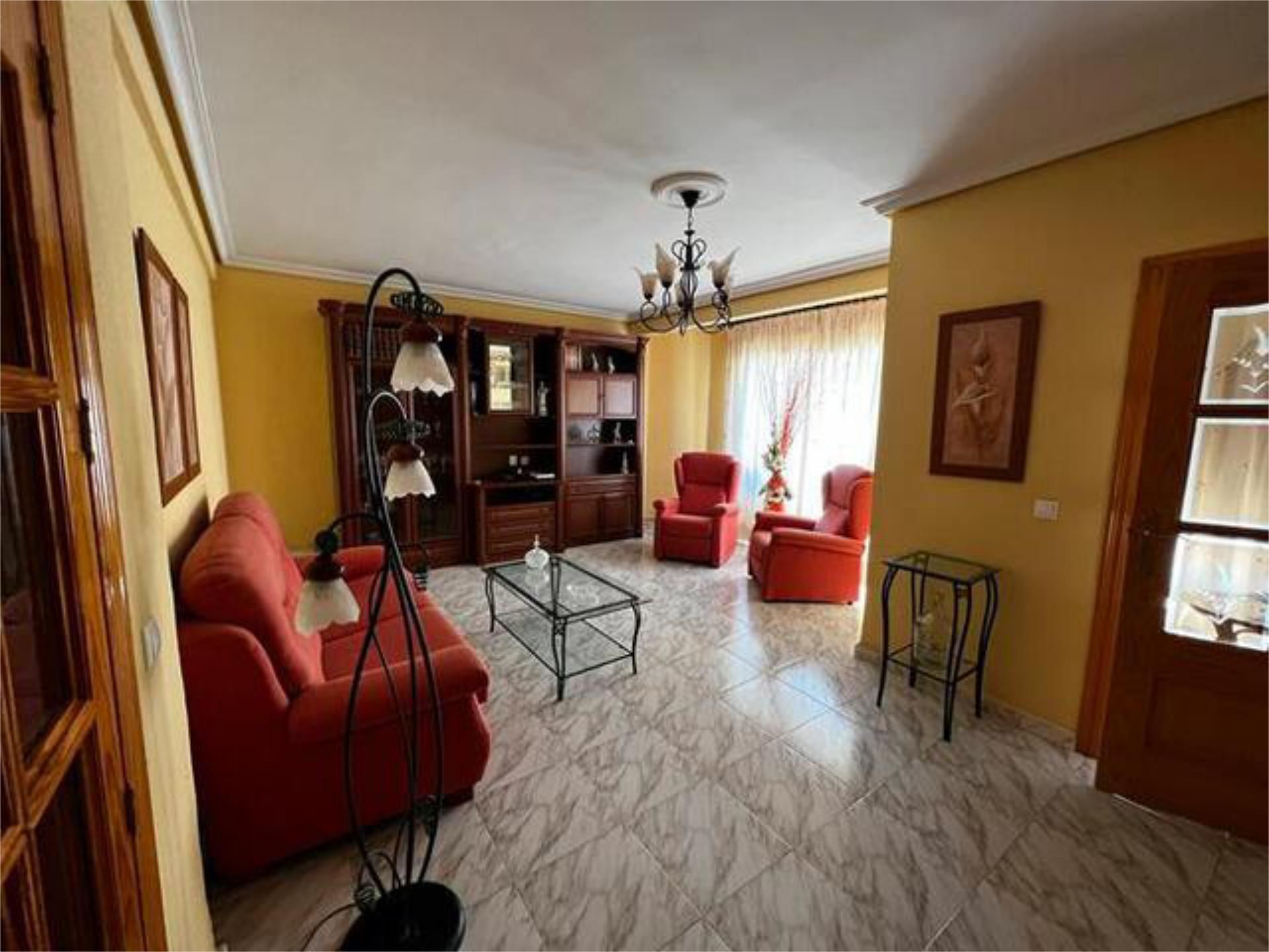 Exterior view of Flat to rent in El Puente del Arzobispo  with Terrace and Furnished