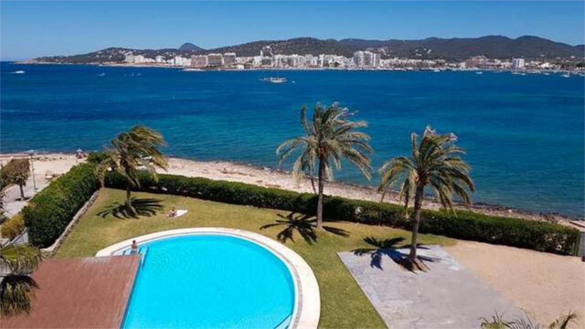 Piscina de Àtic en venda en Sant Josep de sa Talaia amb Terrassa i Piscina
