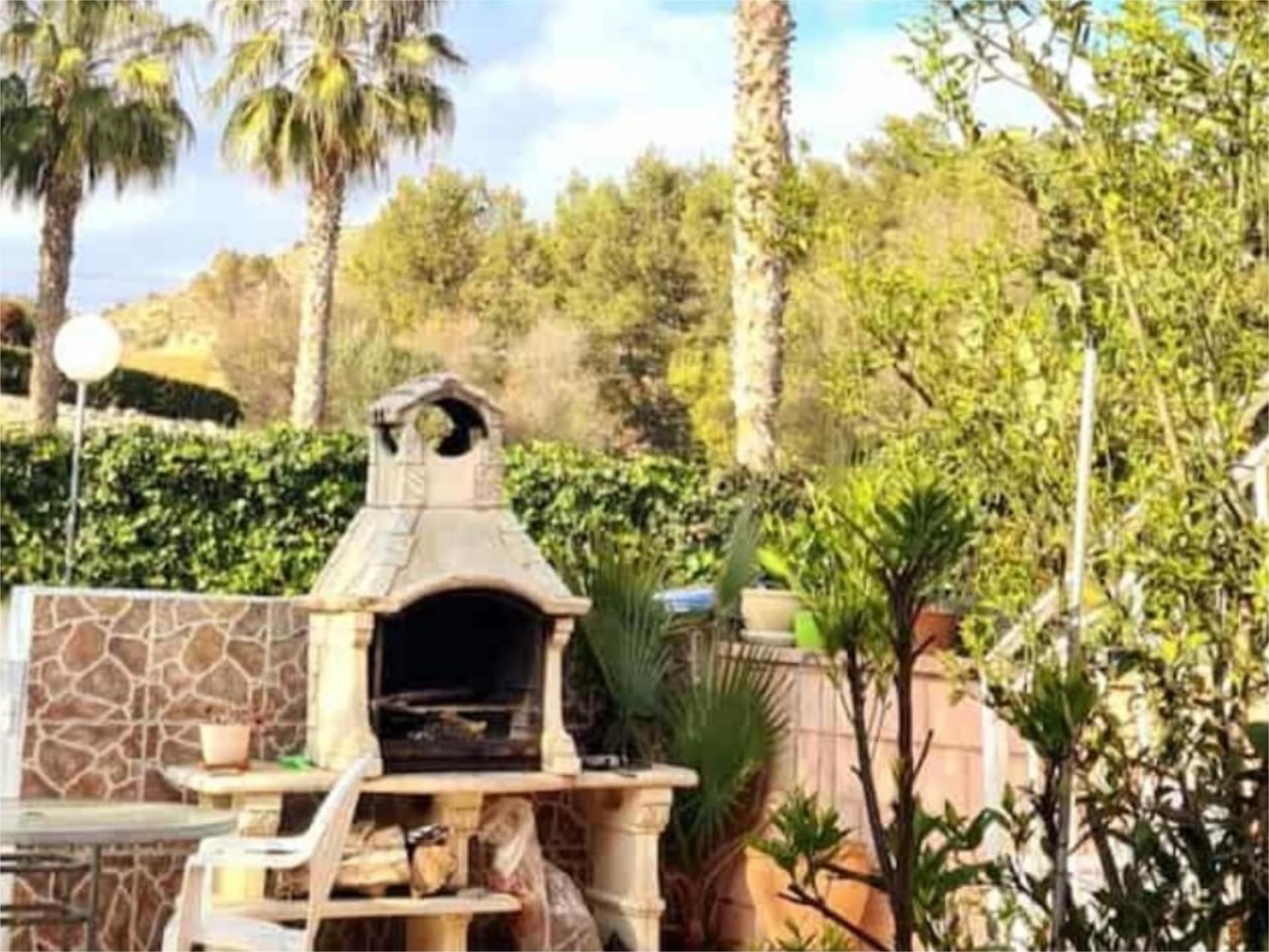 Garden of Study to rent in El Campello  with Air Conditioner, Heating and Private garden