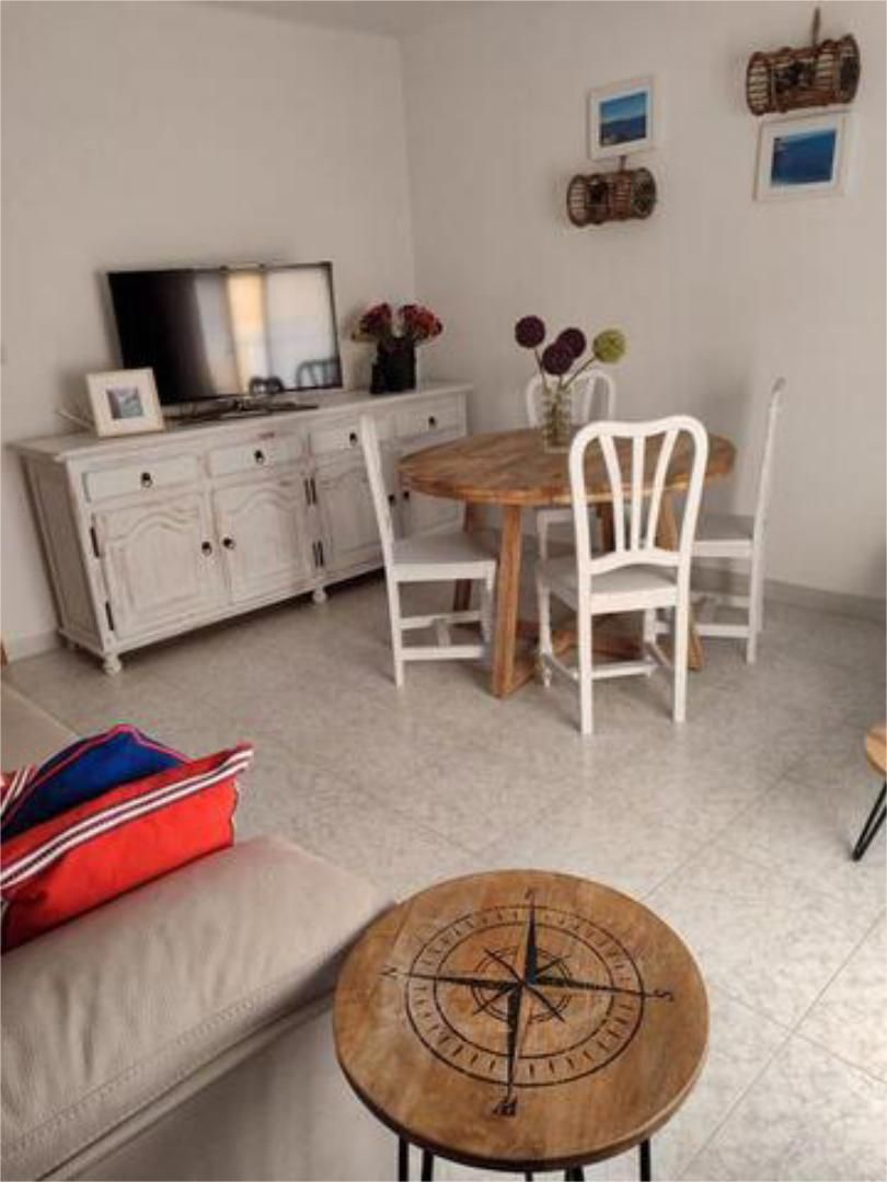 Menjador de Apartament de lloguer en Tavernes de la Valldigna amb Terrassa, Piscina i Moblat