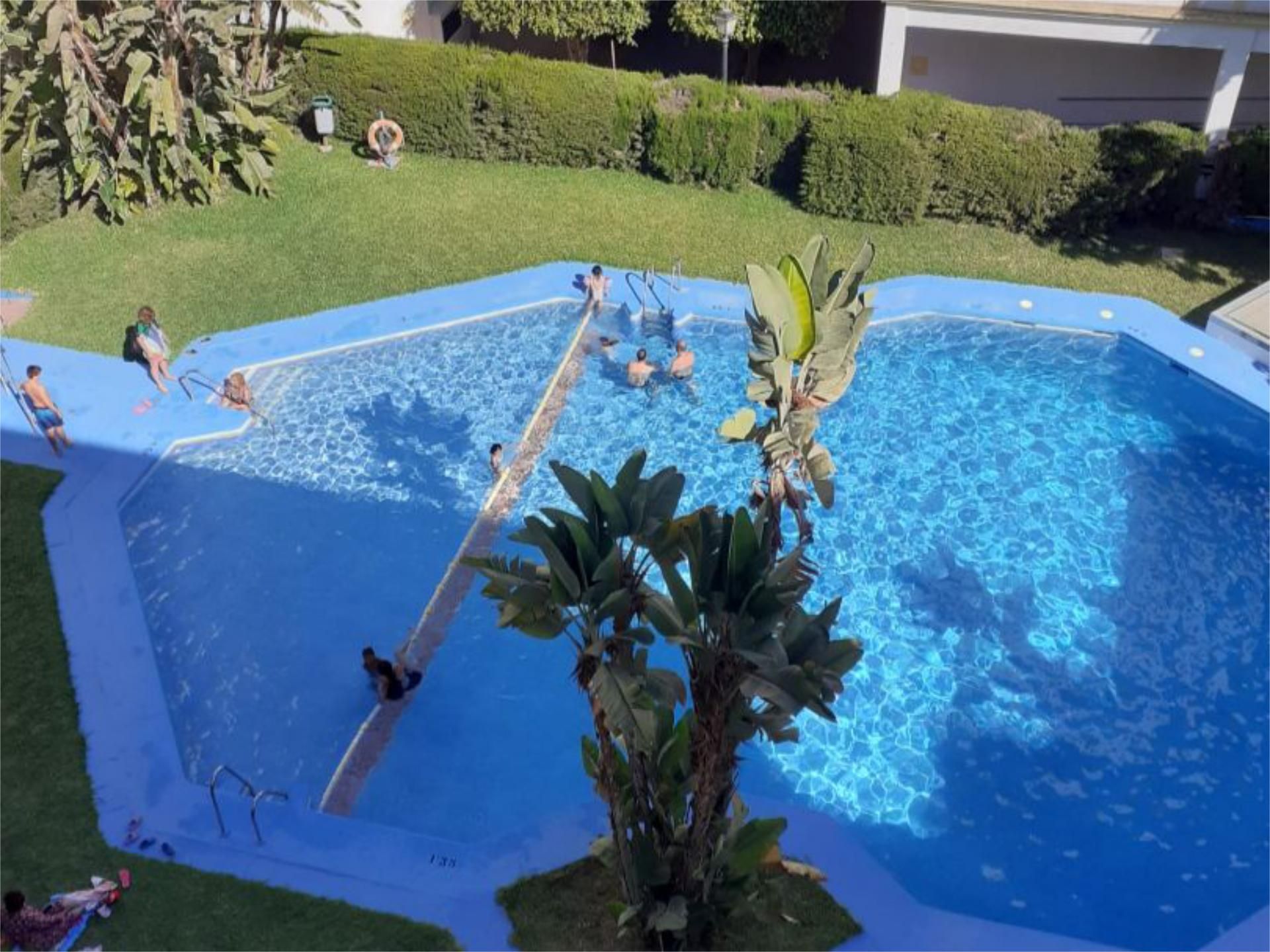 Swimming pool of Flat to rent in Vélez-Málaga  with Air Conditioner, Terrace and Swimming Pool