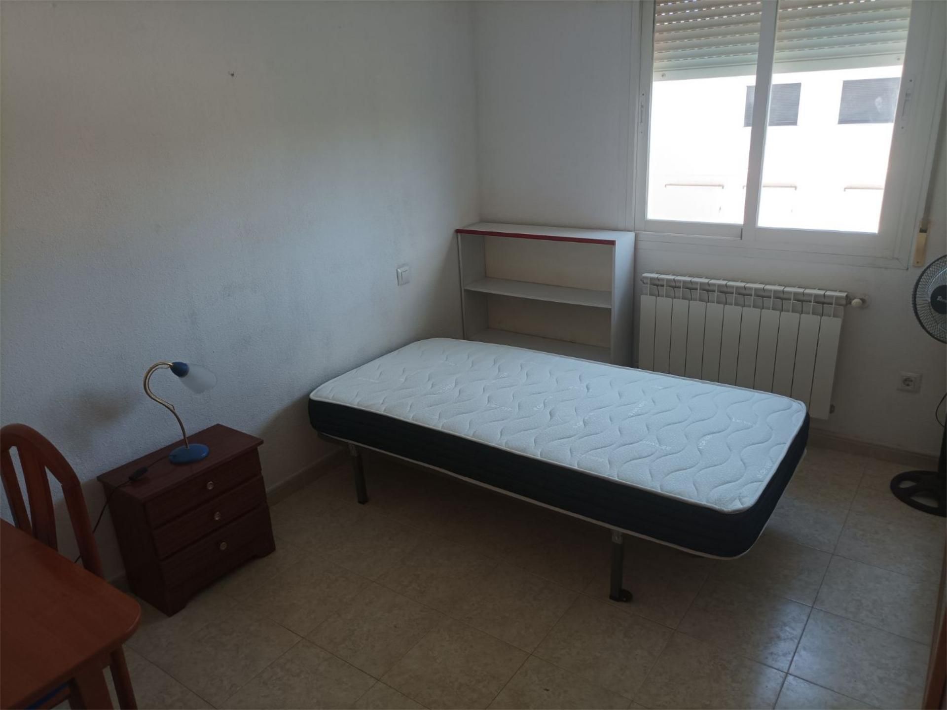 Dormitori de Pis per a compartir en Ciudad Real Capital amb Calefacció, Terrassa i Traster