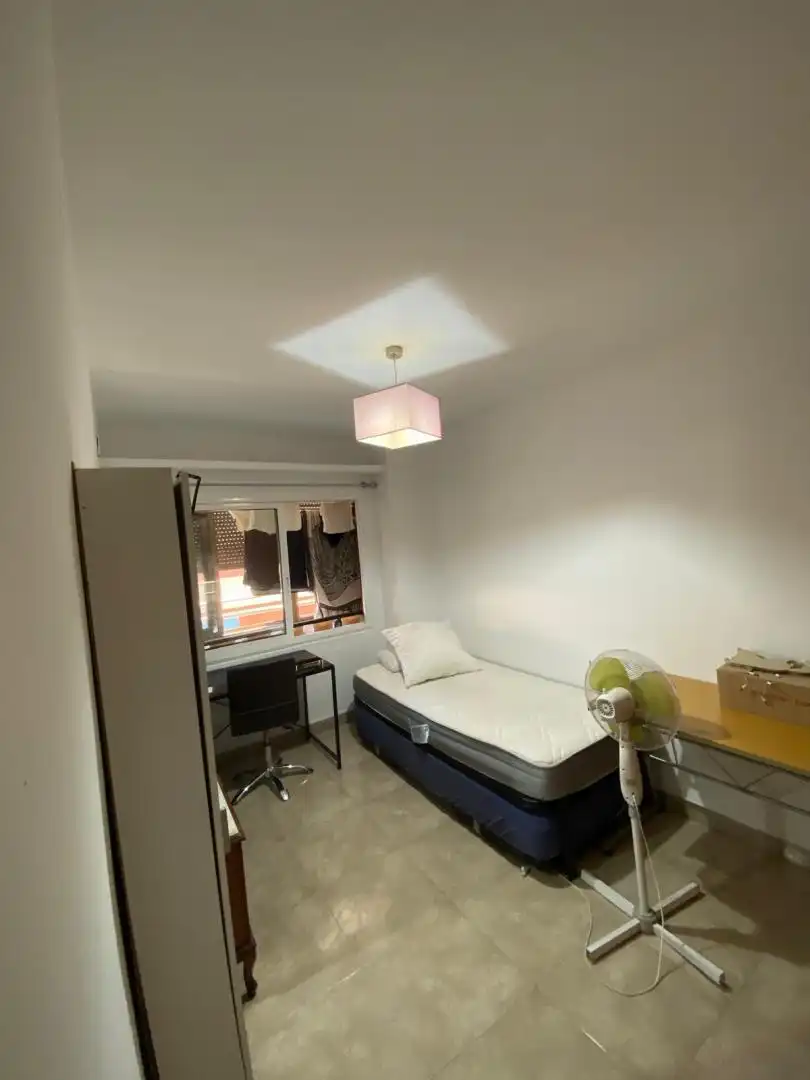 Room in Carrer del Metge Ramón Tarazona, 1, Sant Pau Bedroom of Flat for share in Valencia with Parquet flooring, Furnished and Video intercom