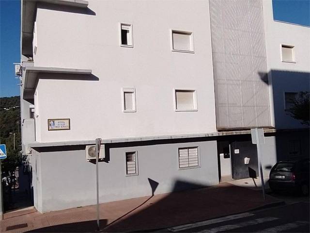 Garaje en Venta en Avenida Cardela, 7 en Ubrique