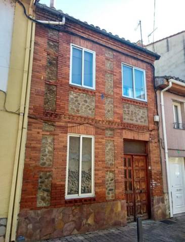 Piso en Venta en Calle Tejar, 15 en Benavides