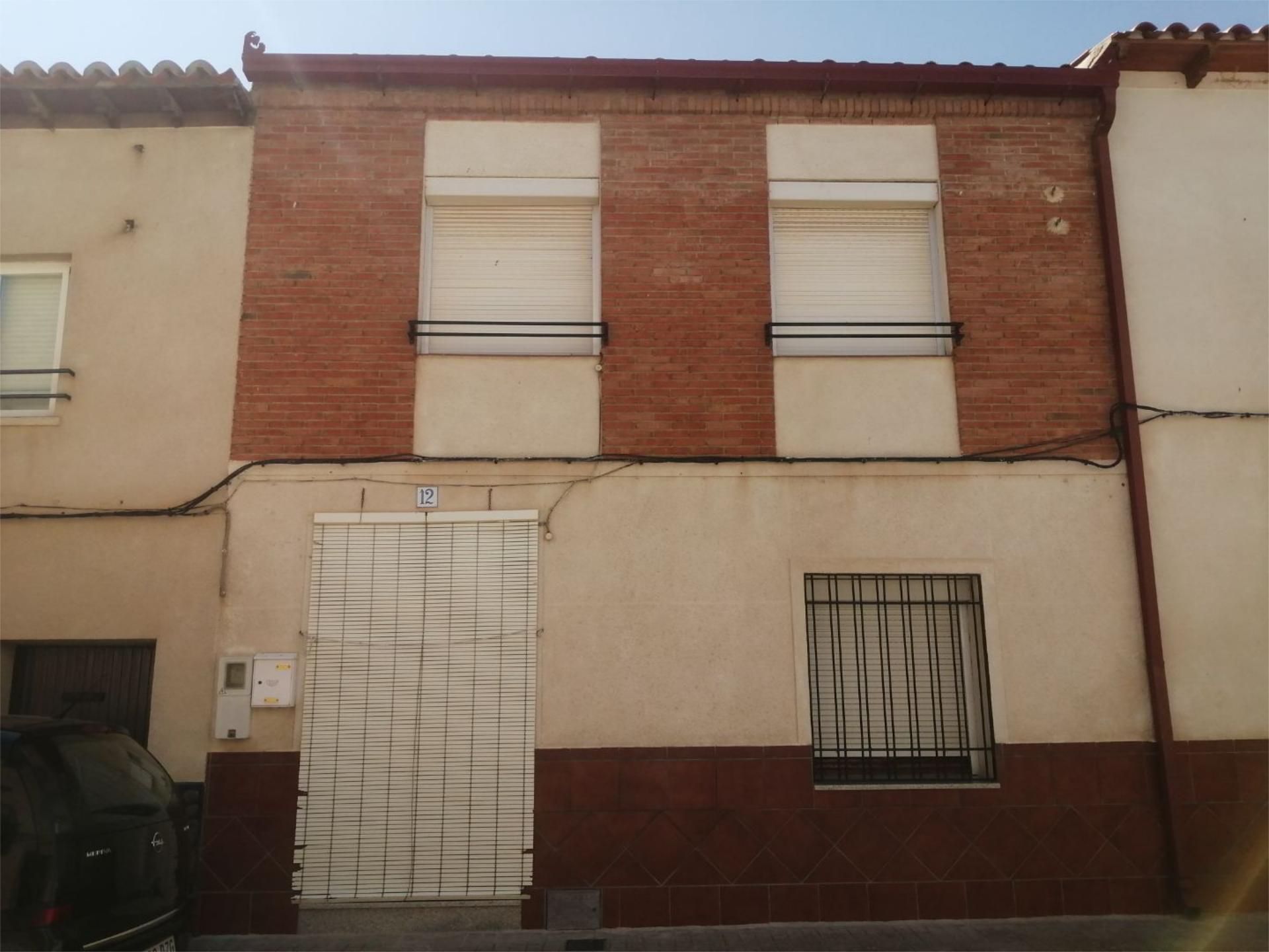 Exterior view of Single-family semi-detached for sale in El Romeral  with Terrace, Storage room and Furnished