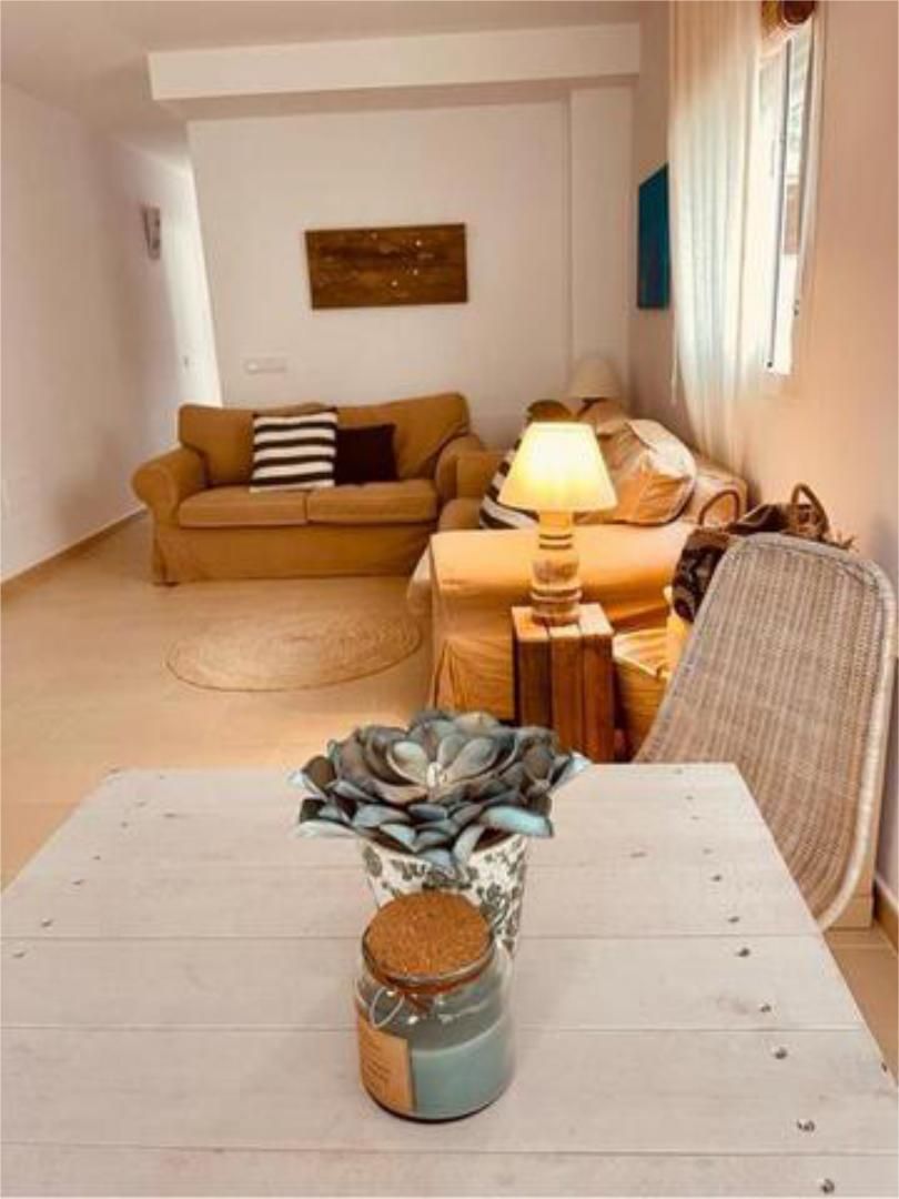 Sala d'estar de Pis de lloguer en Formentera amb Moblat