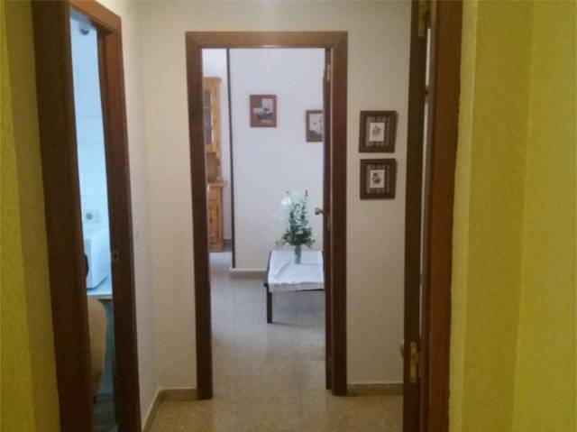 Piso en Alquiler en Calle San Antonio, 6 en Almanza