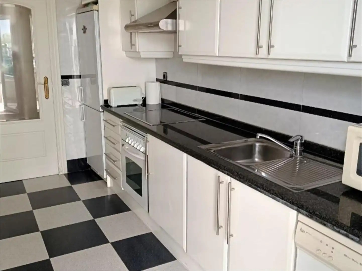 Kitchen of Flat for sale in Calpe / Calp  with Air Conditioner, Heating and Terrace