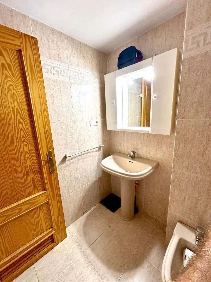 Habitación en Calle Libia, 3, San Luis Habitación en Calle Libia, 3, San Luis