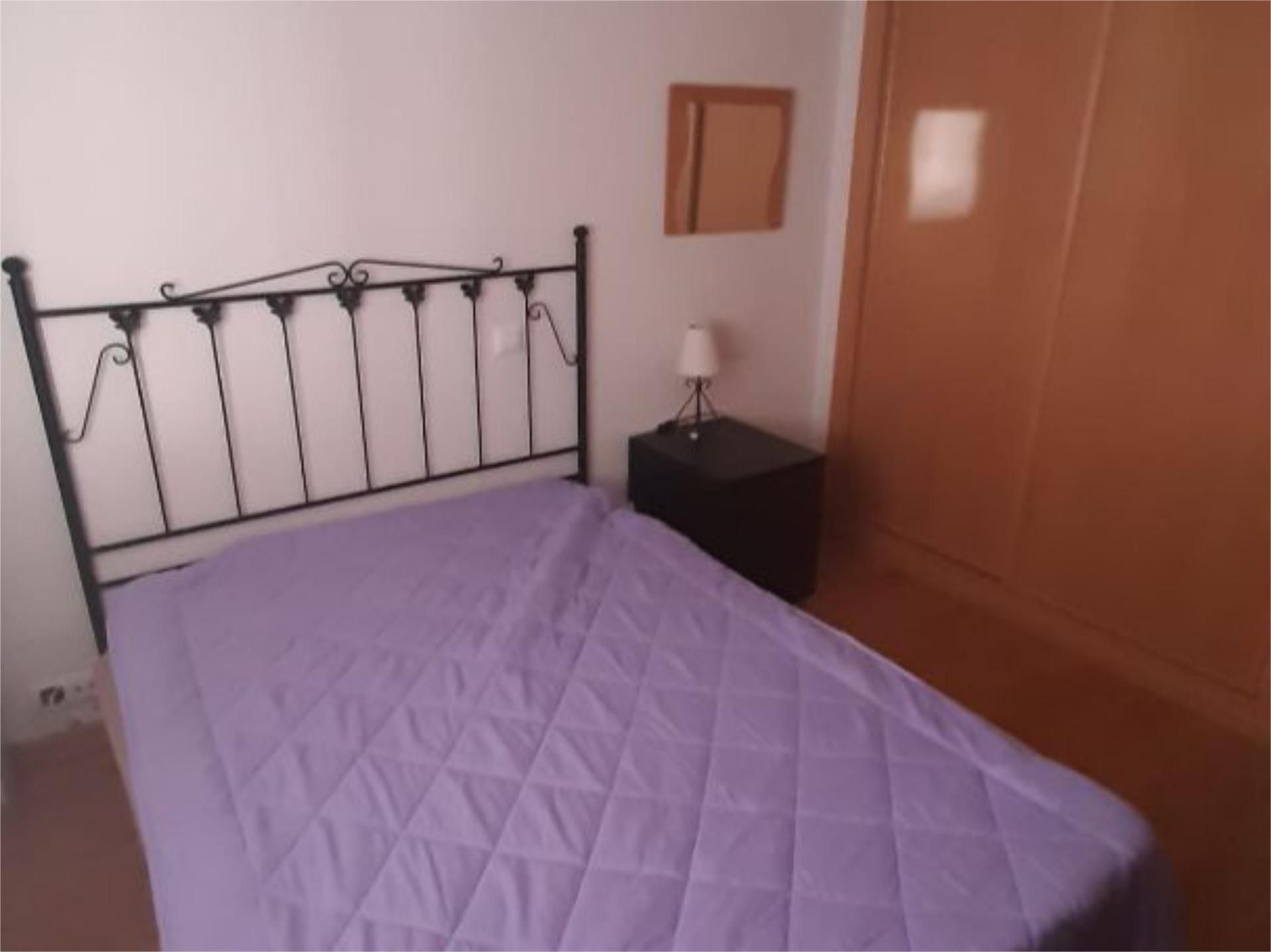 Bedroom of Flat for sale in Alcalá de Henares  with Heating, Parquet flooring and Furnished