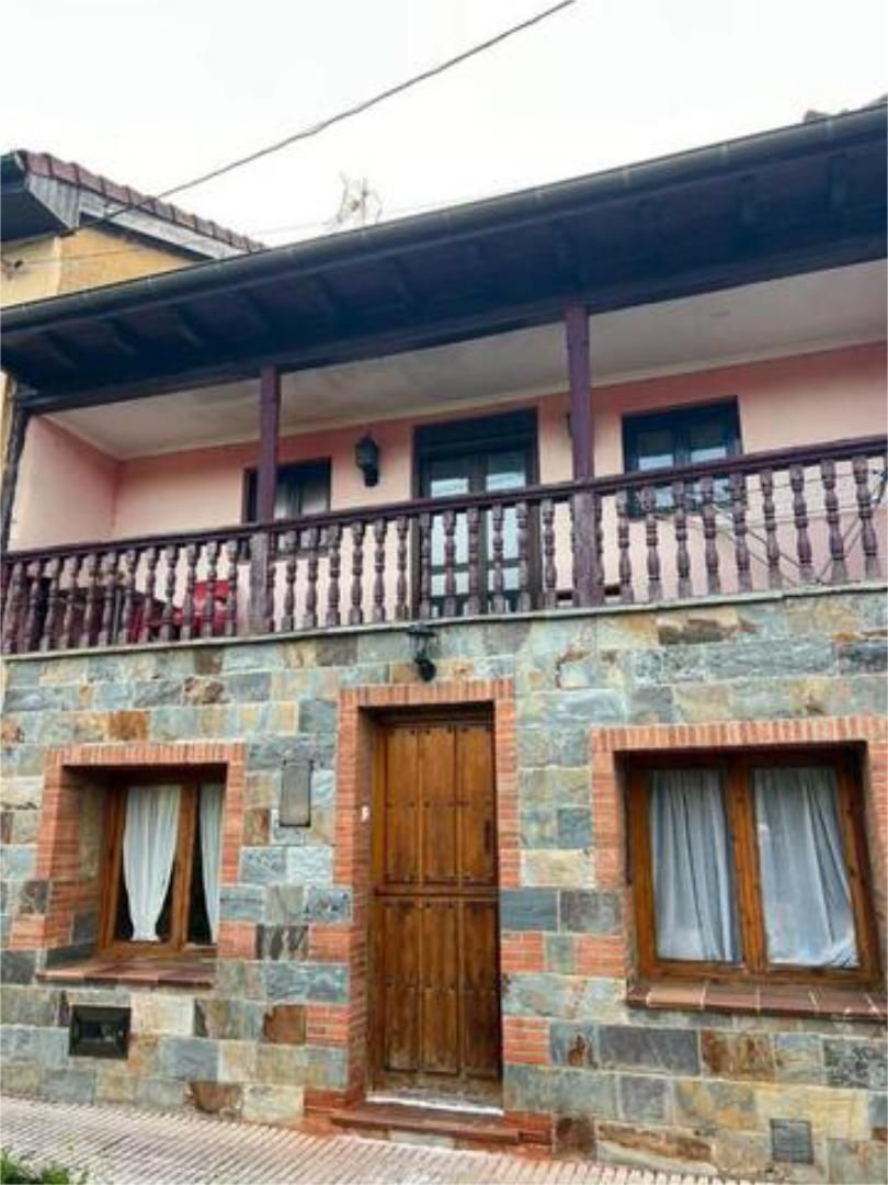 Exterior view of Flat to rent in Langreo
