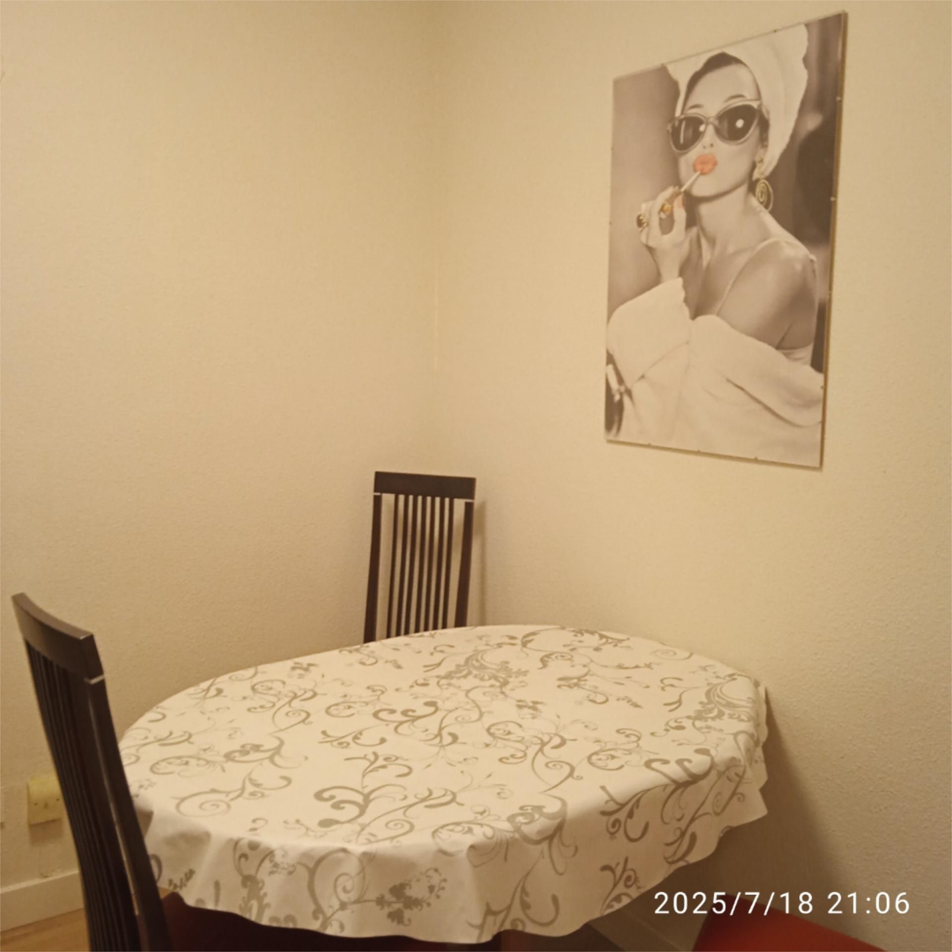 Dormitori de Pis per a compartir en Vitoria - Gasteiz amb Calefacció, Parquet i Terrassa