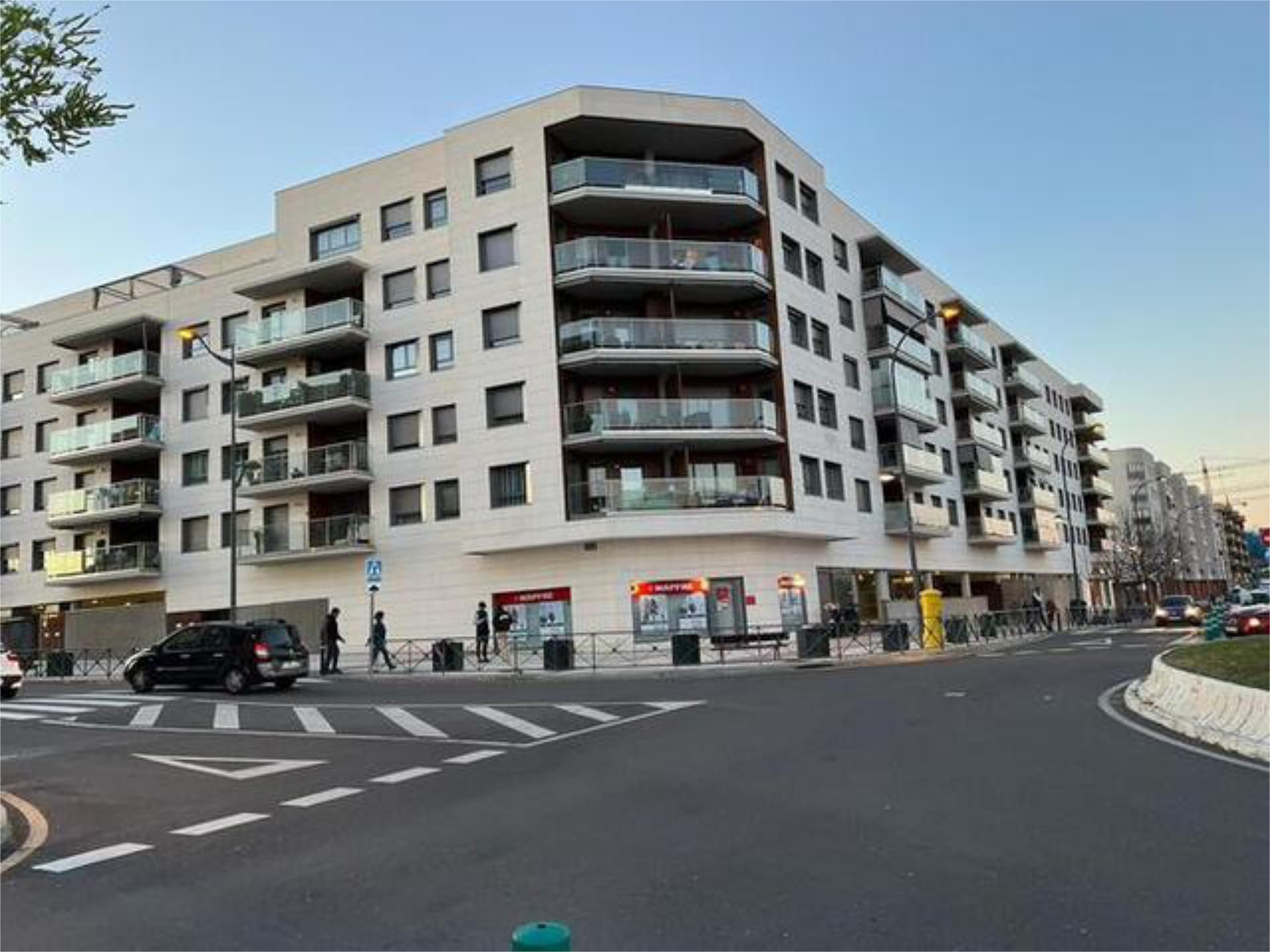 Vista exterior de Pis en venda en Getafe amb Terrassa i Piscina