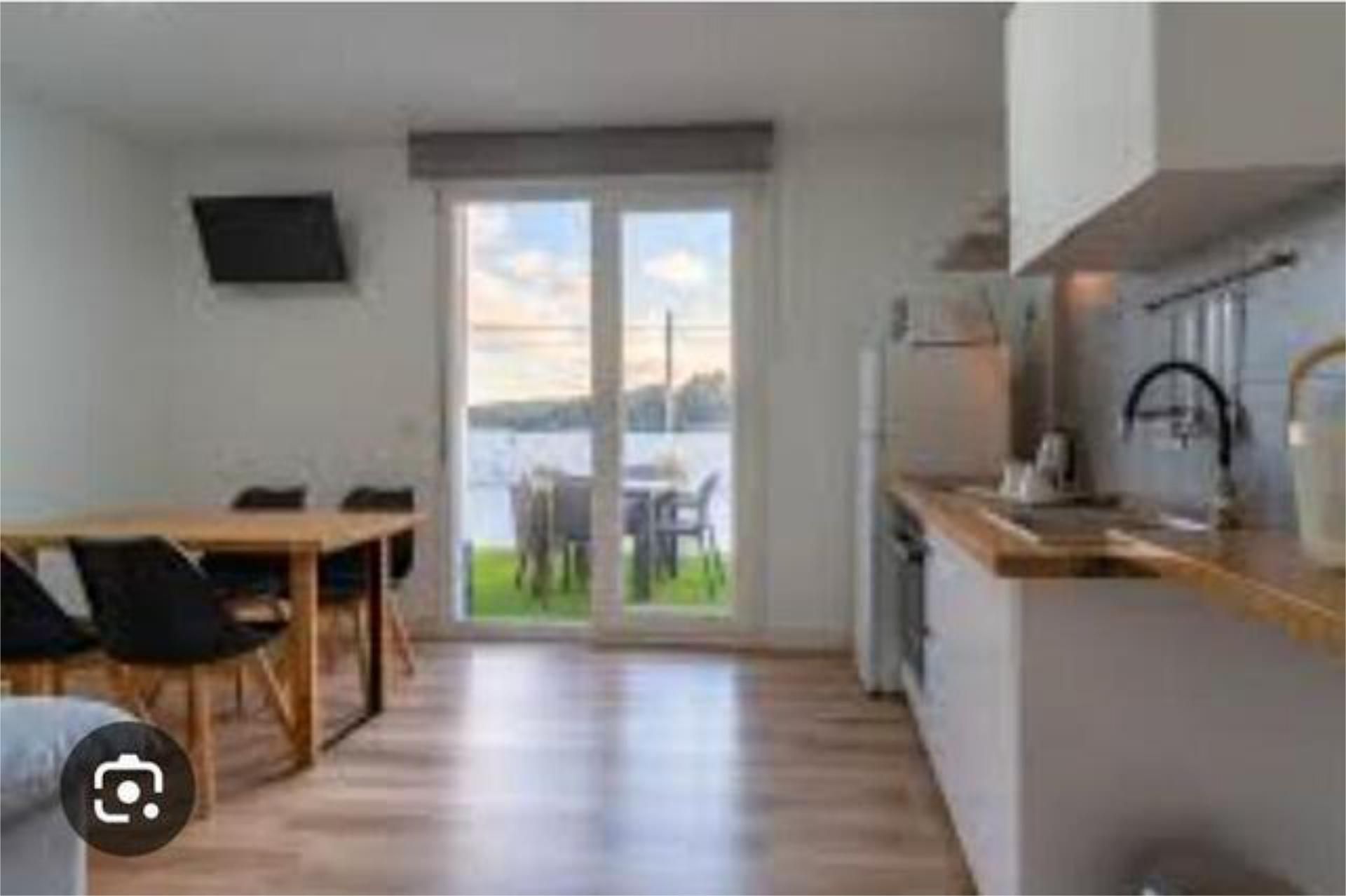 Cuina de Apartament en venda en Santillana del Mar amb Calefacció, Terrassa i Moblat