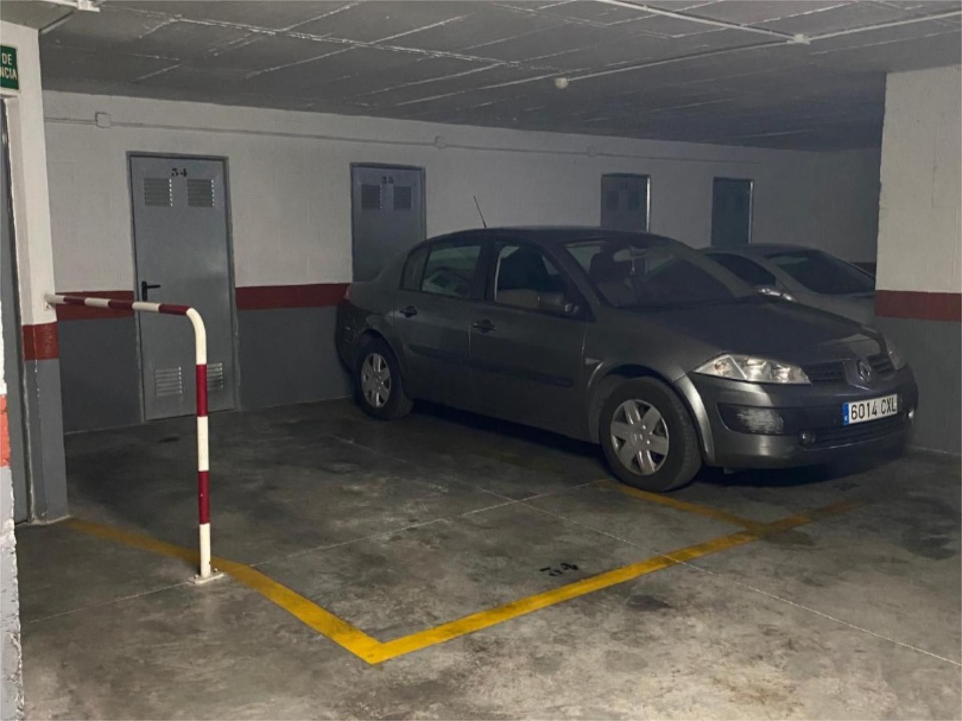 Aparcament de Garatge de lloguer en  Valencia Capital