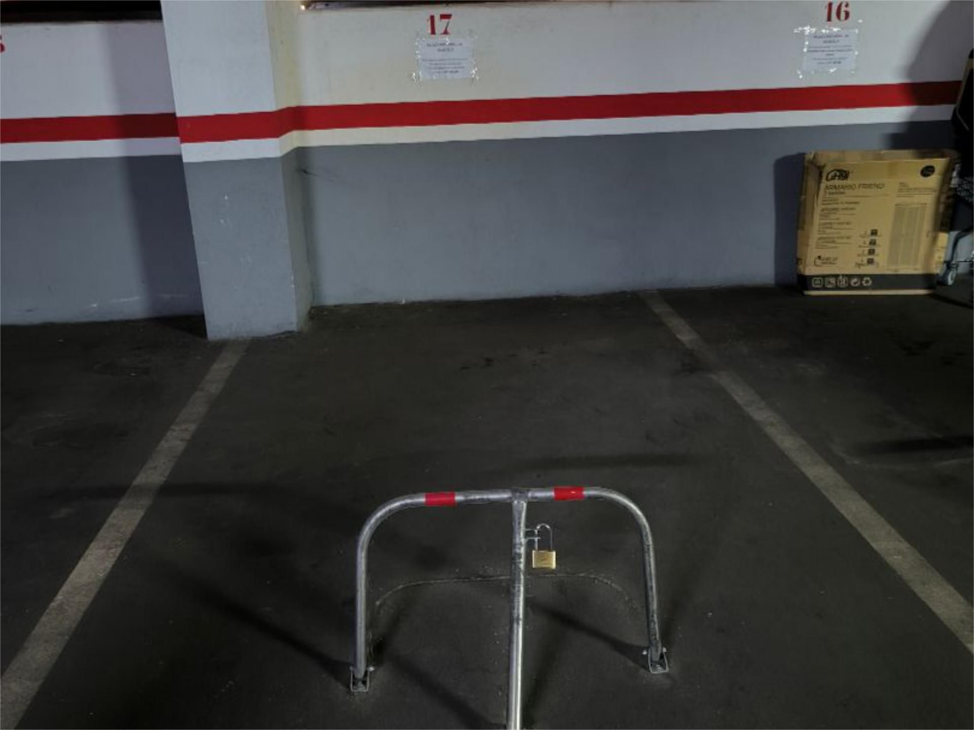 Parking of Garage to rent in  Toledo Capital