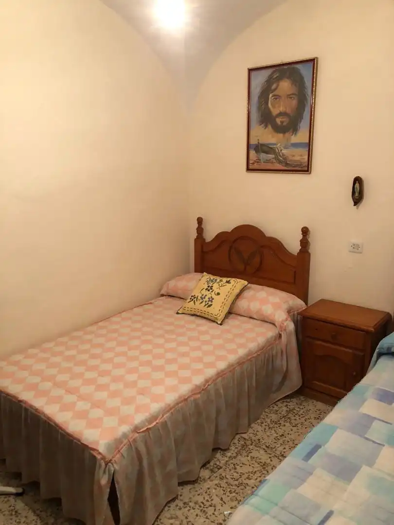 Habitación de Casa o chalet en venta en Madroñera con Jardín privado, Terraza y Amueblado