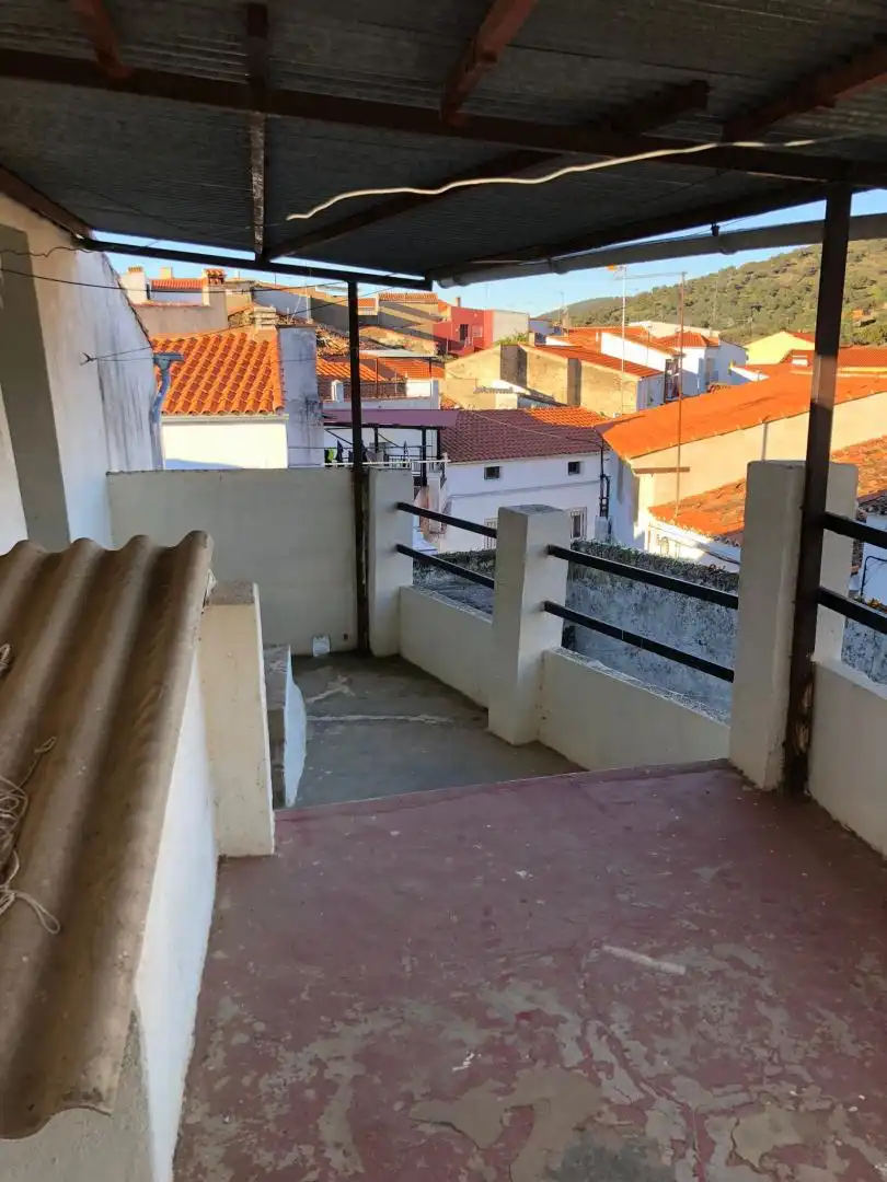 Terraza de Casa o chalet en venta en Madroñera con Jardín privado, Terraza y Amueblado