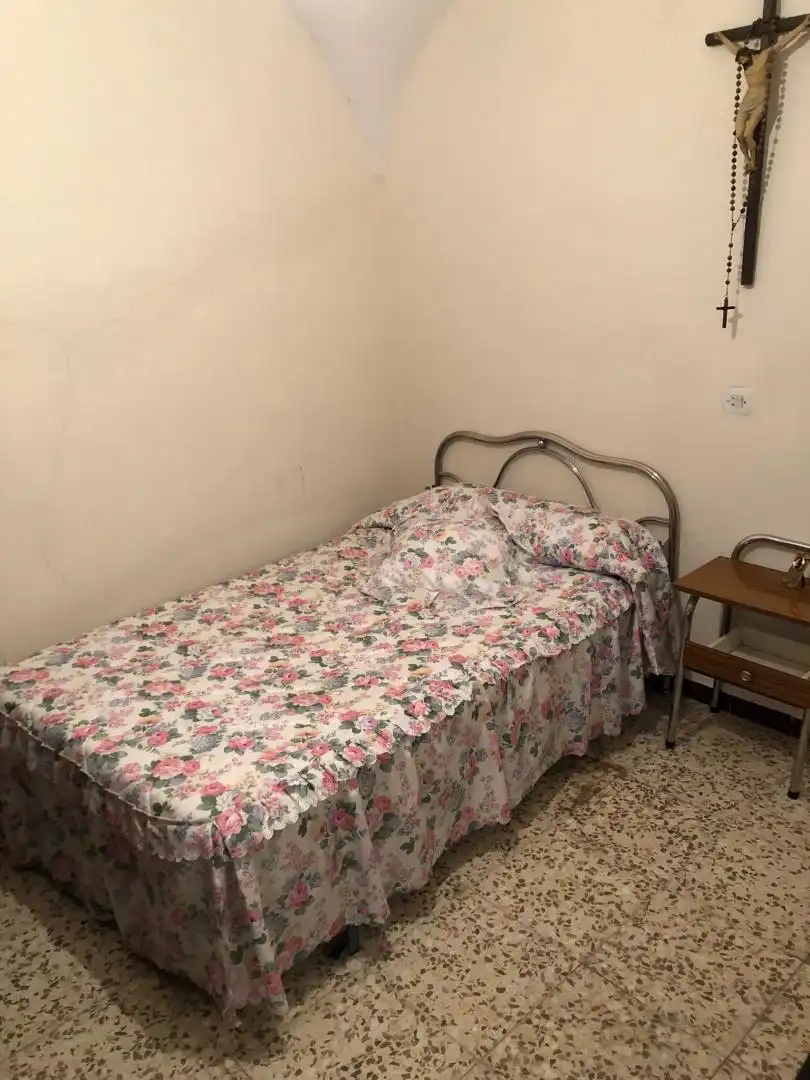 Habitación de Casa o chalet en venta en Madroñera con Jardín privado, Terraza y Amueblado