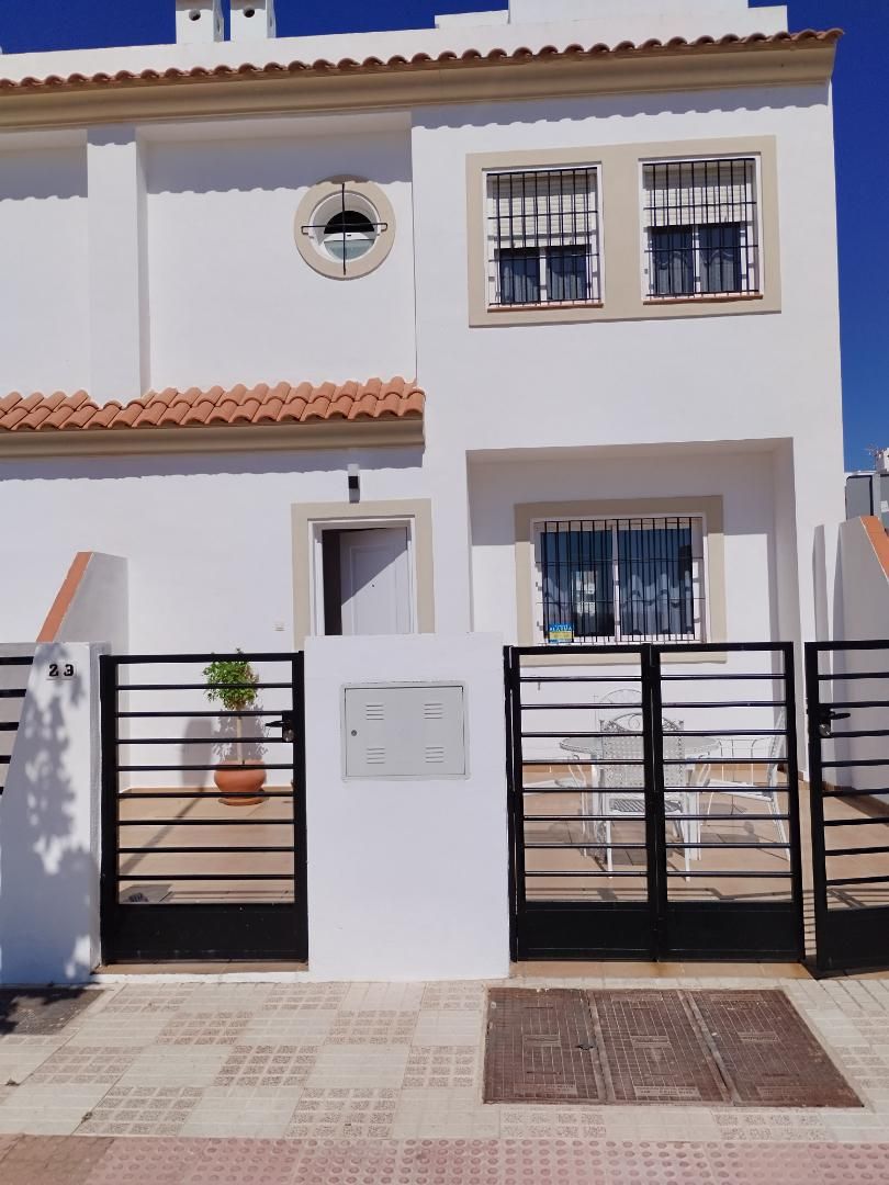 House or chalet to rent in Calle Naranjos, 29, Campillos