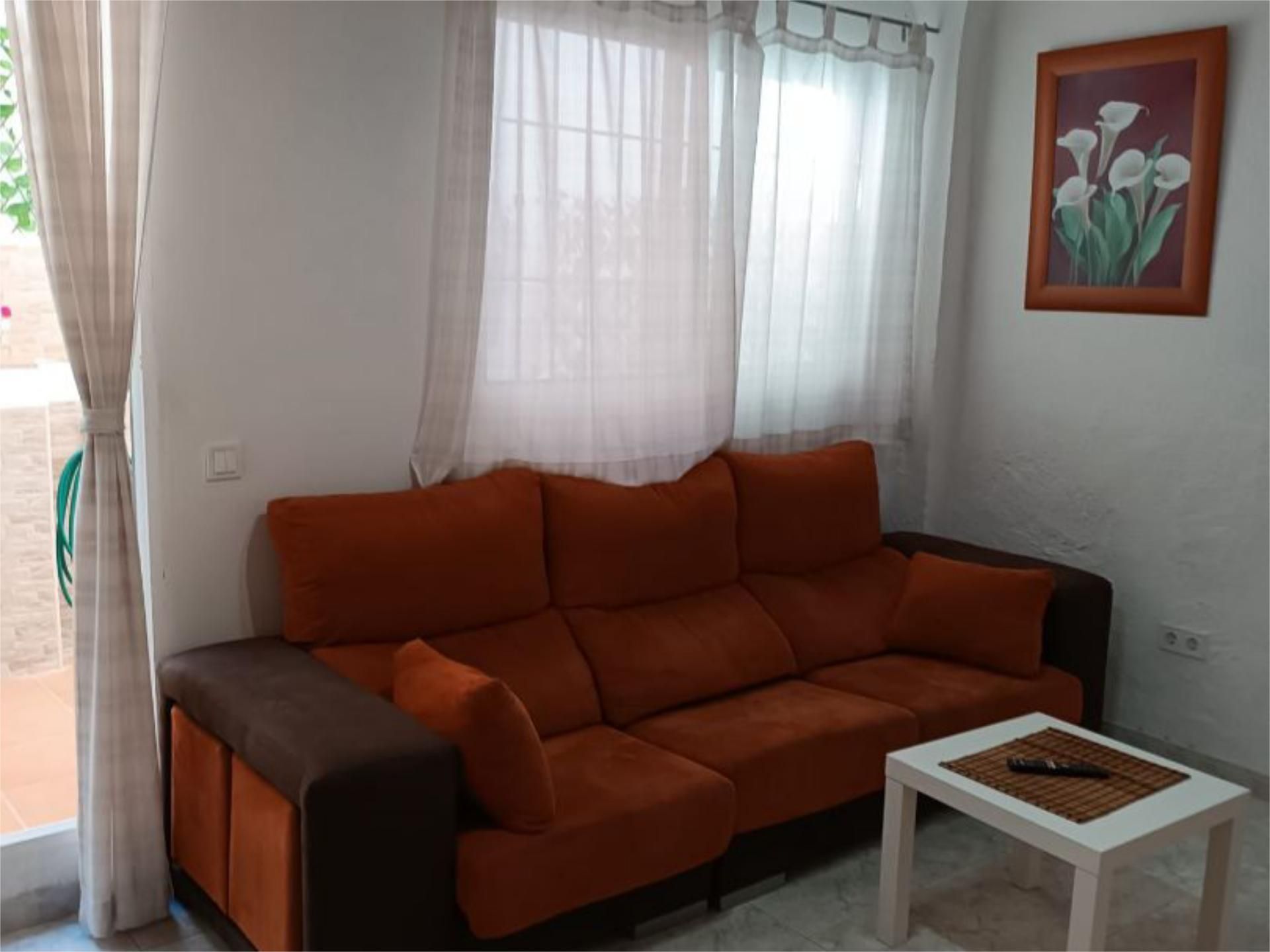 Living room of Planta baja to share in Málaga Capital  with Terrace and Furnished
