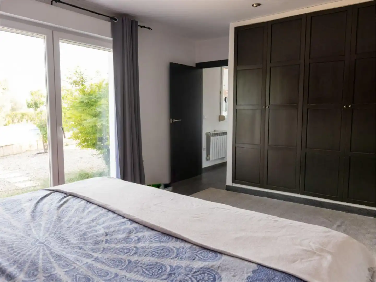 Casa o xalet en venda a Biar Dormitori de Casa o xalet en venda en Biar amb Terrassa i Piscina