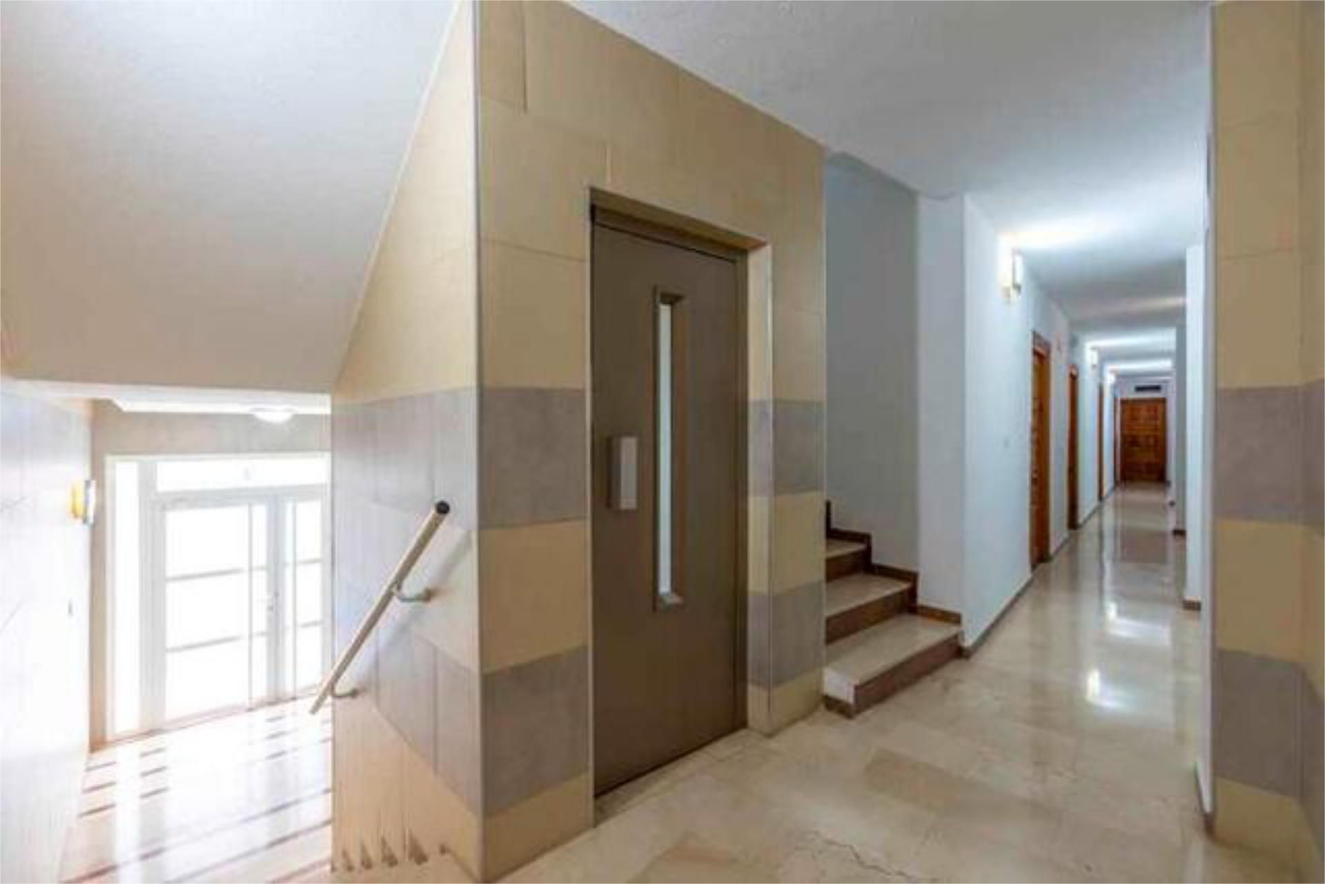 Flat to rent in Torrenueva Costa
