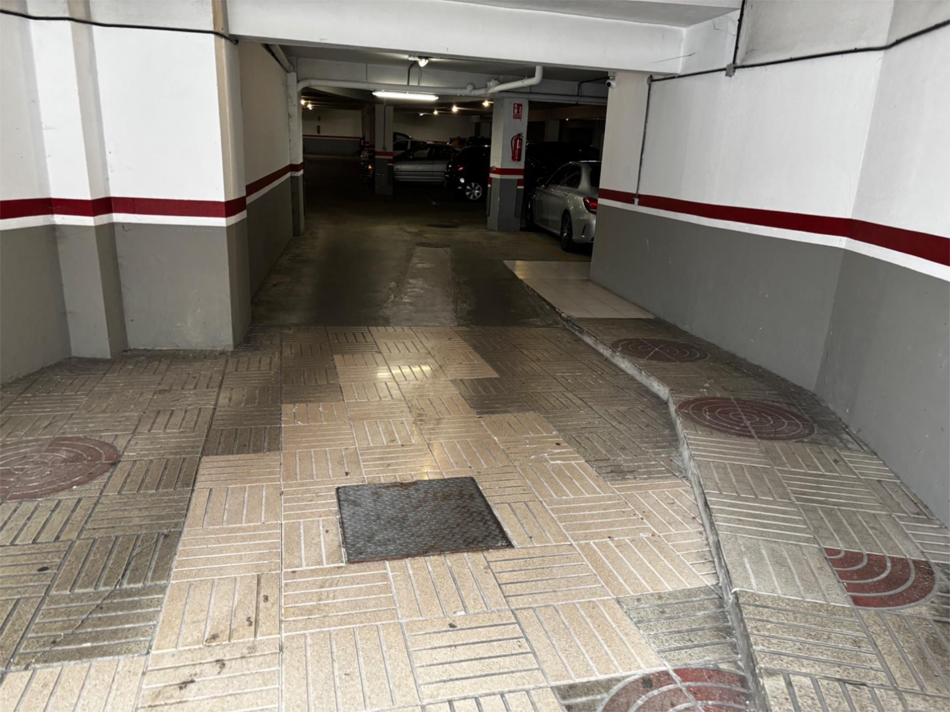 Parking of Garage to rent in Lugo Capital
