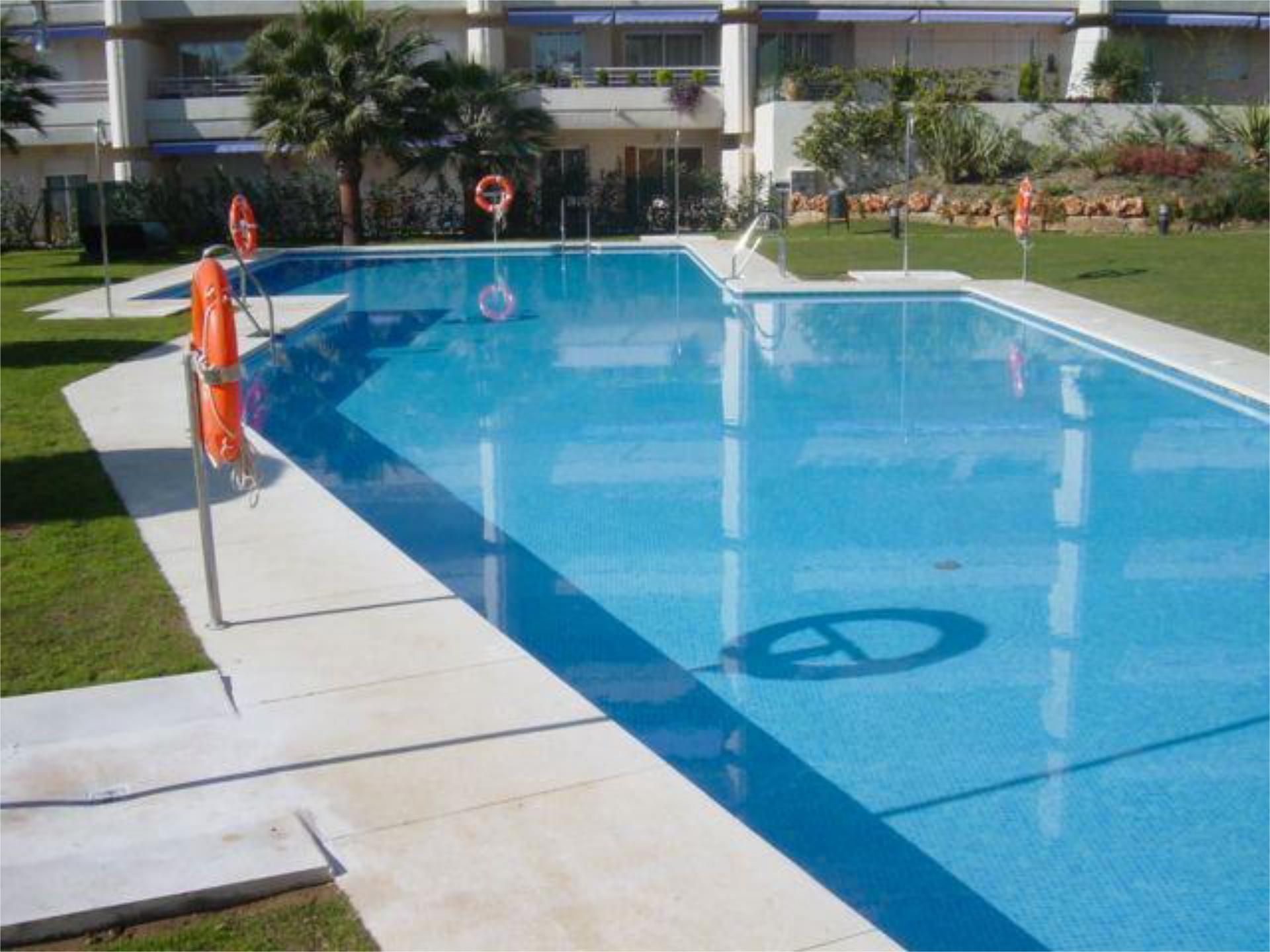 Swimming pool of Apartment for sale in Marbella  with Terrace and Swimming Pool