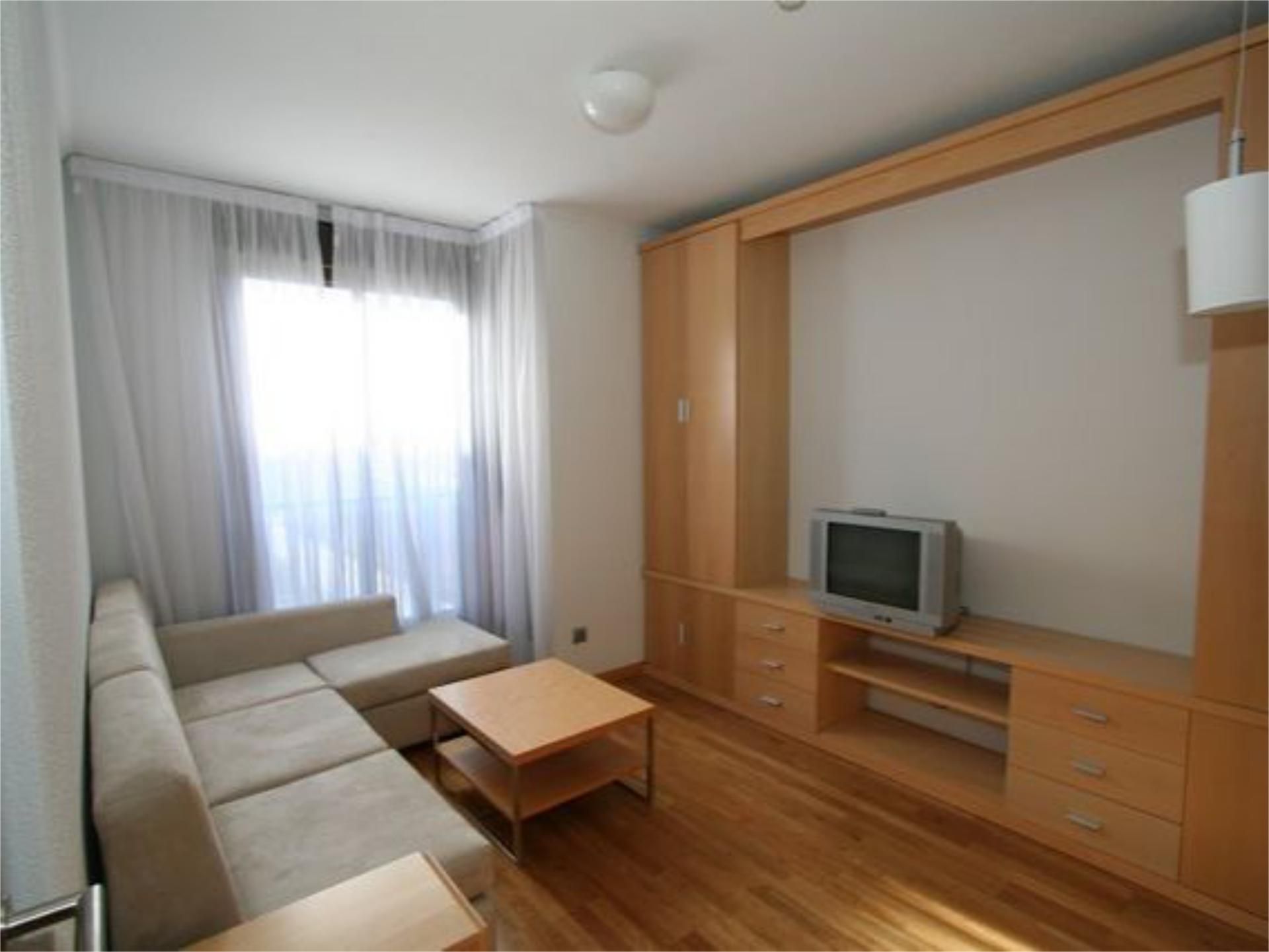 Flat to rent in Calle de Samaniego, 12, Rejas
