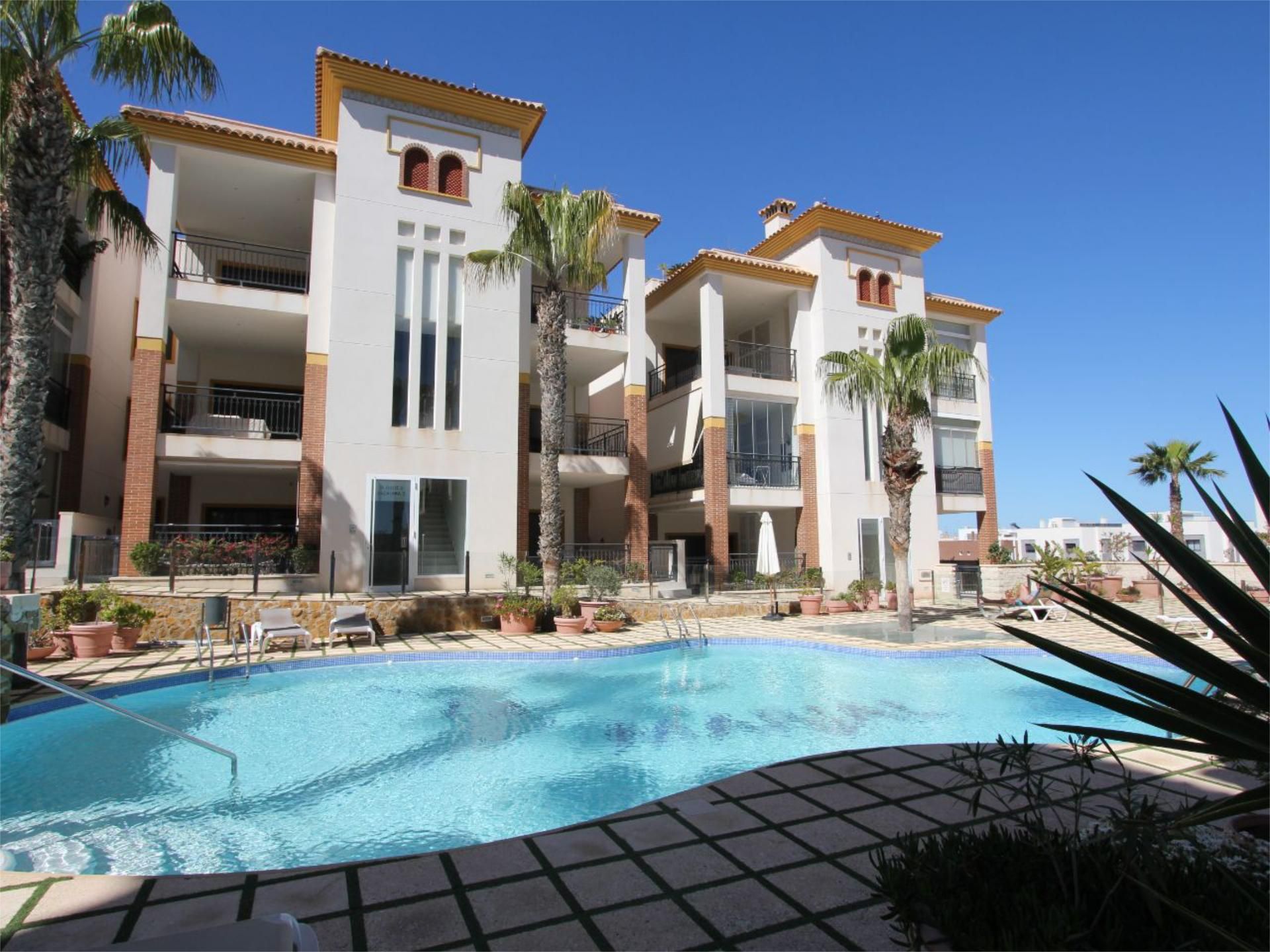 Exterior view of Flat for sale in Guardamar del Segura  with Air Conditioner, Terrace and Swimming Pool